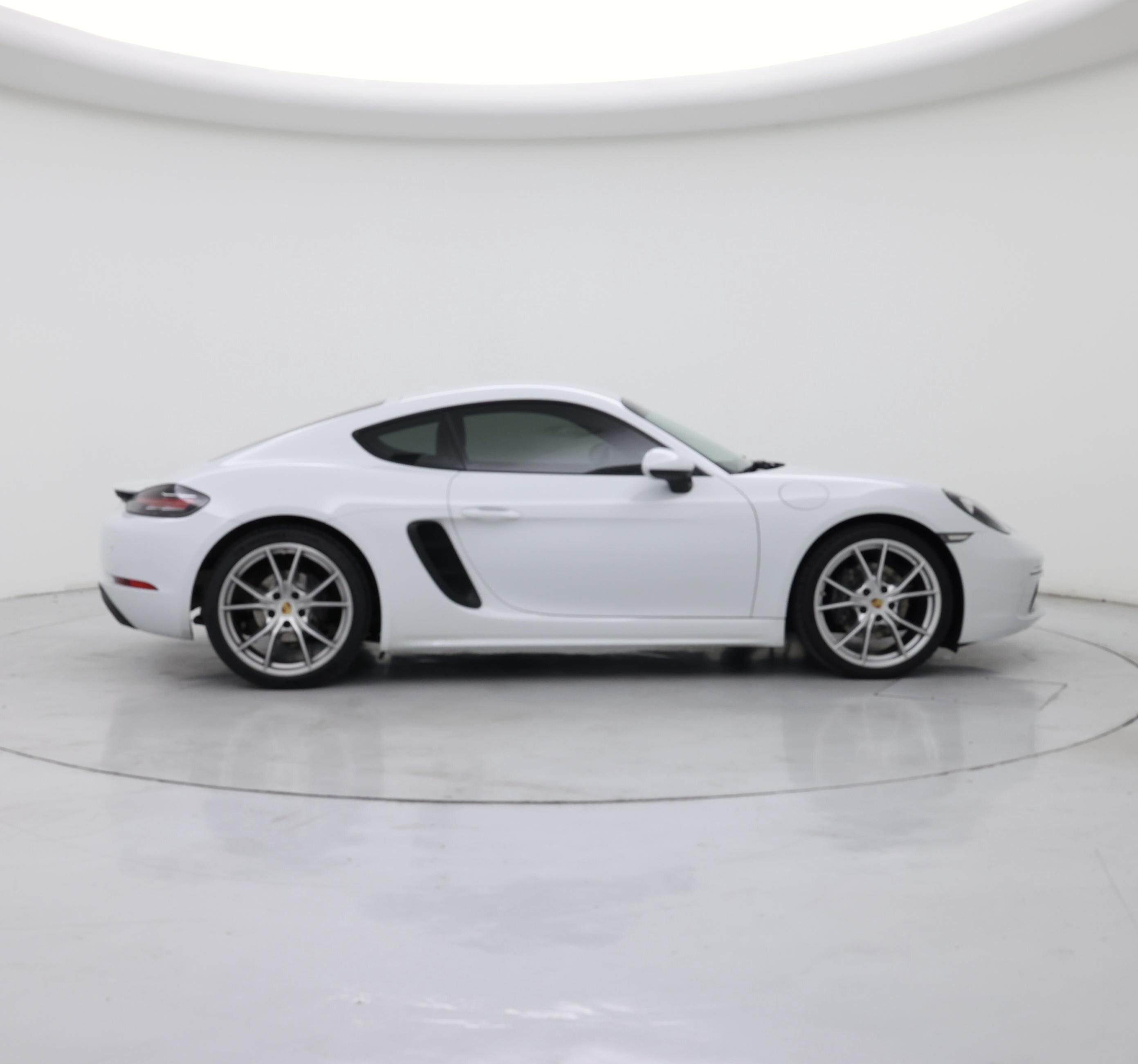 Thumbnail: 2019 Porsche 718 Cayman - 7