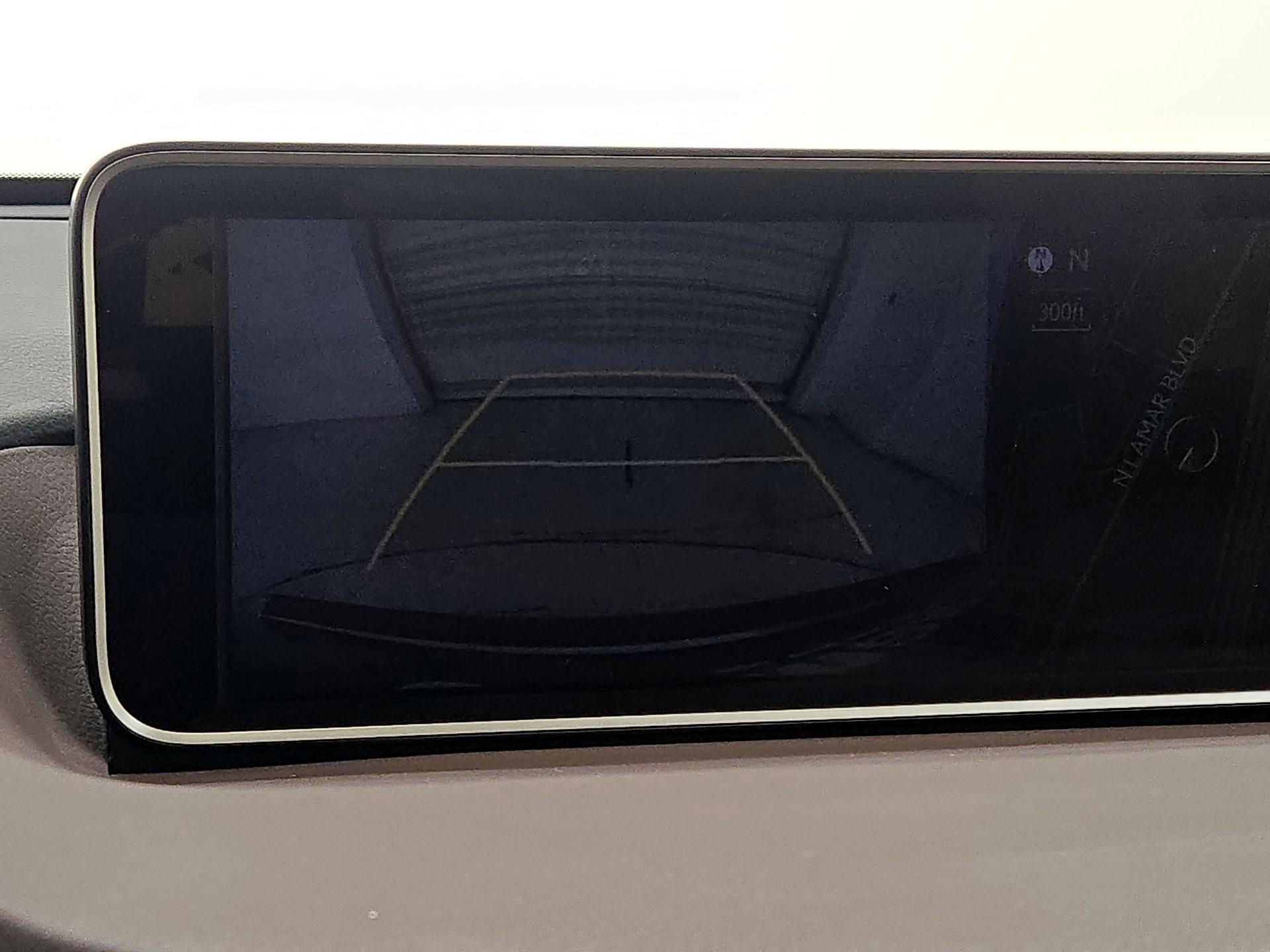 Thumbnail: 2017 Lexus RX - 15