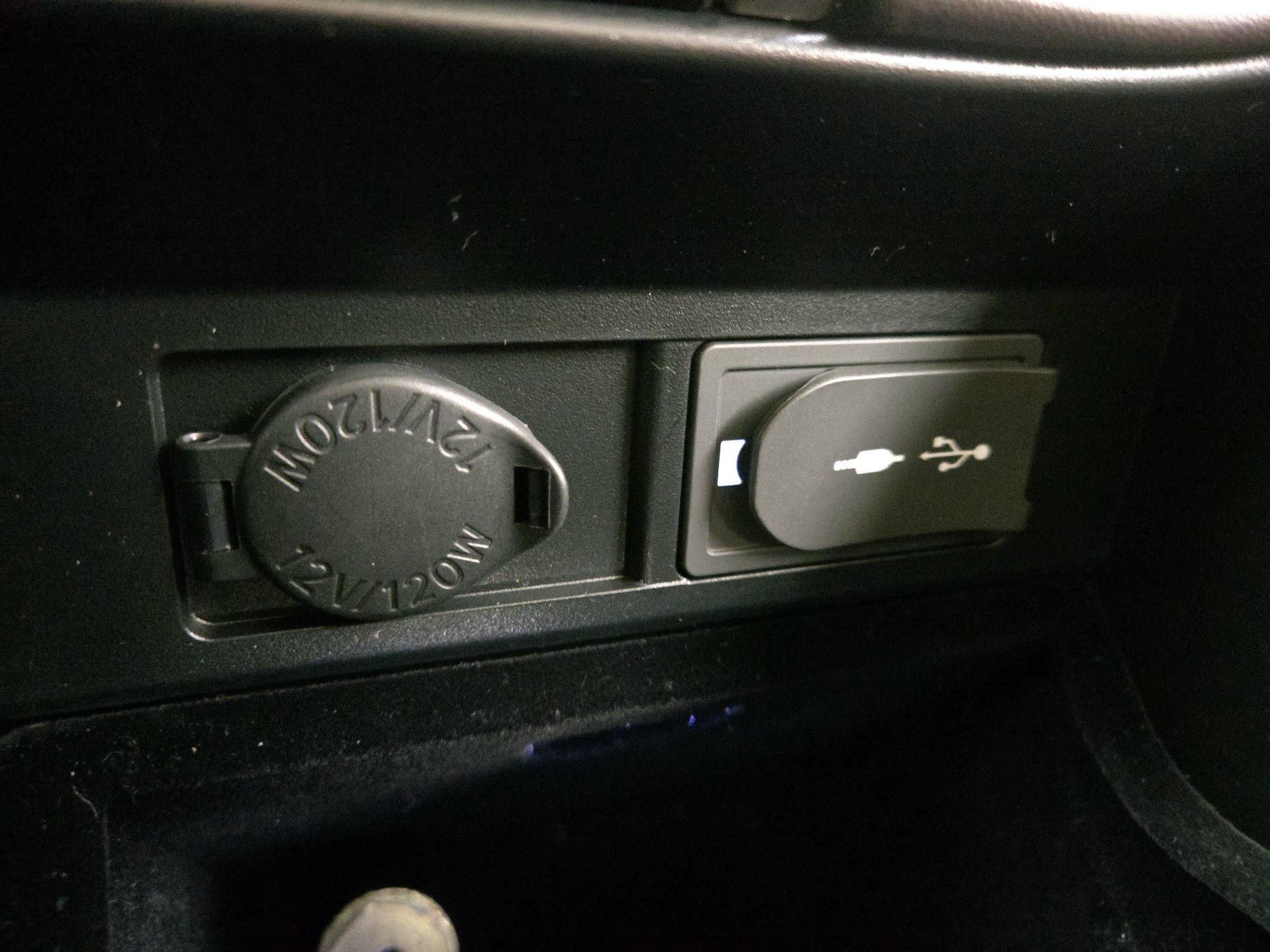 Thumbnail: 2017 Lexus RX - 19