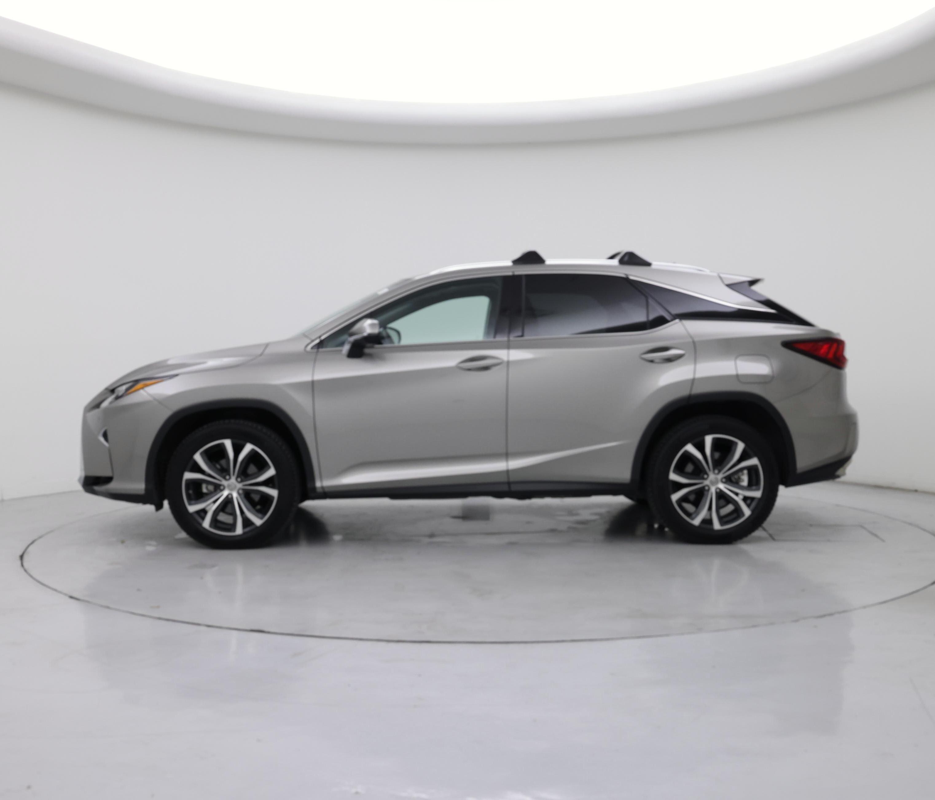 Thumbnail: 2017 Lexus RX - 3
