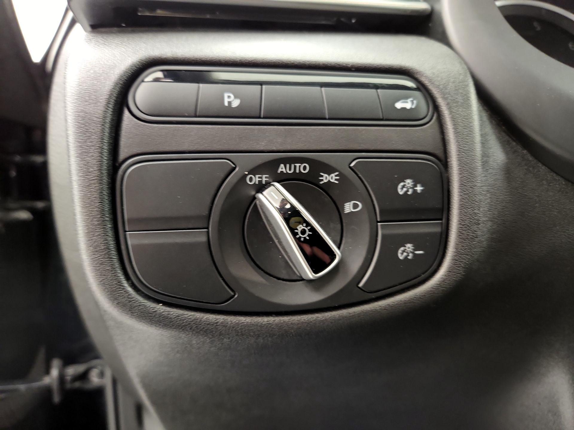 Thumbnail: 2021 INFINITI QX50 - 13