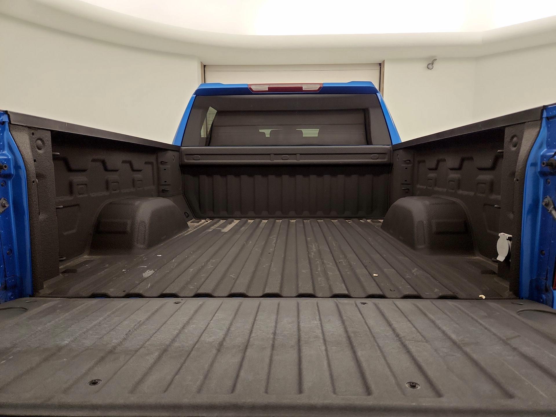 Thumbnail: 2023 Chevrolet Silverado 1500 - 20