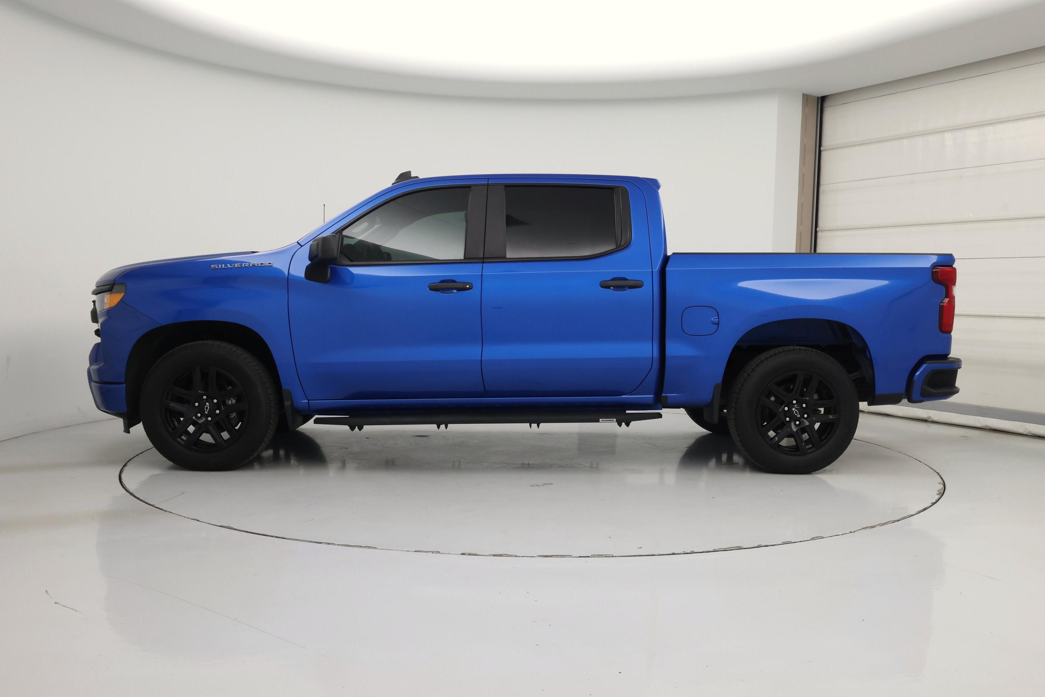 Thumbnail: 2023 Chevrolet Silverado 1500 - 3