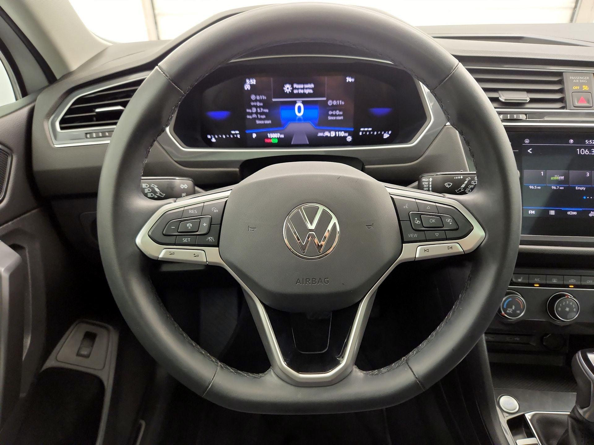 Thumbnail: 2024 Volkswagen Tiguan - 10