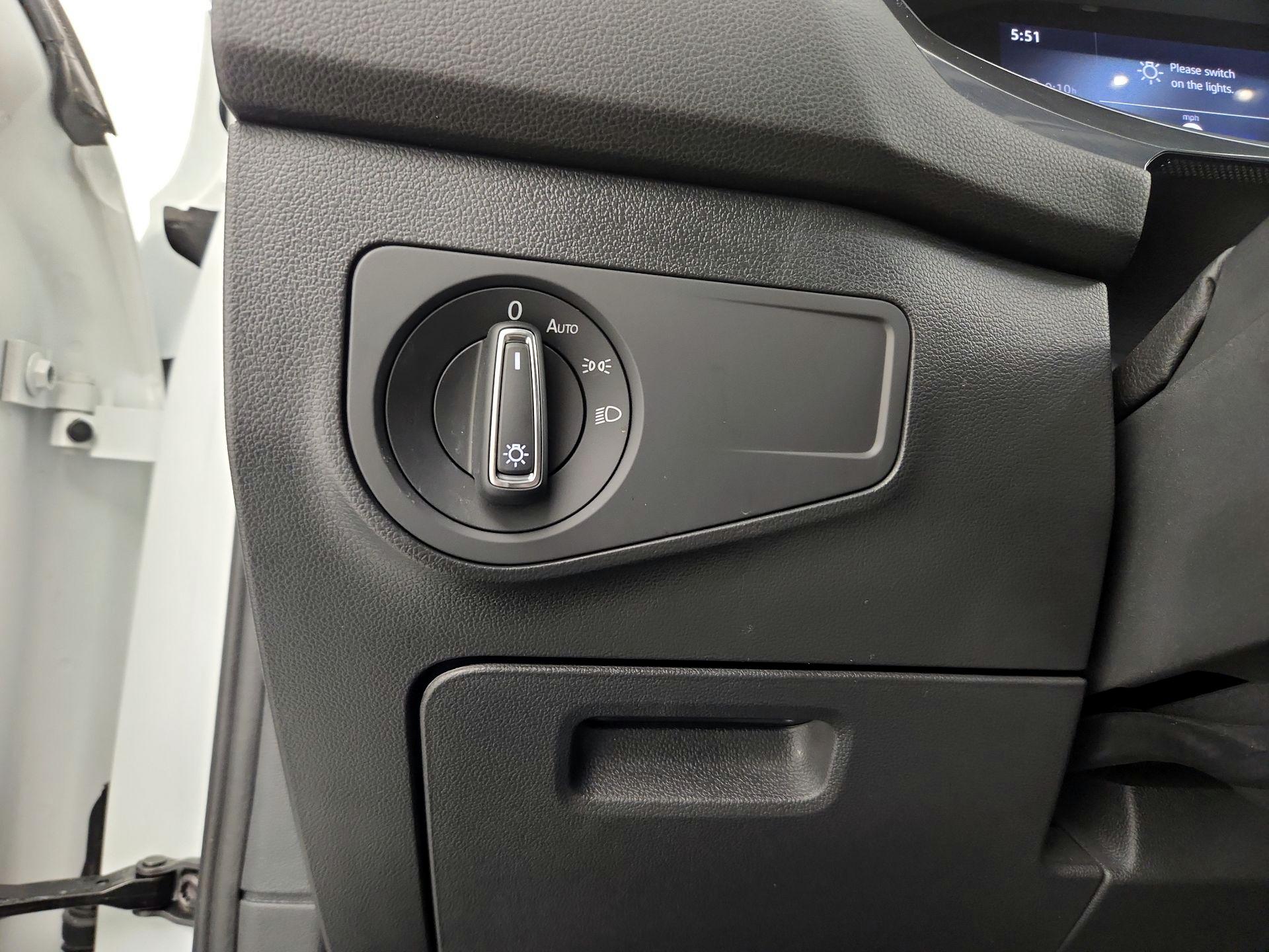 Thumbnail: 2024 Volkswagen Tiguan - 14