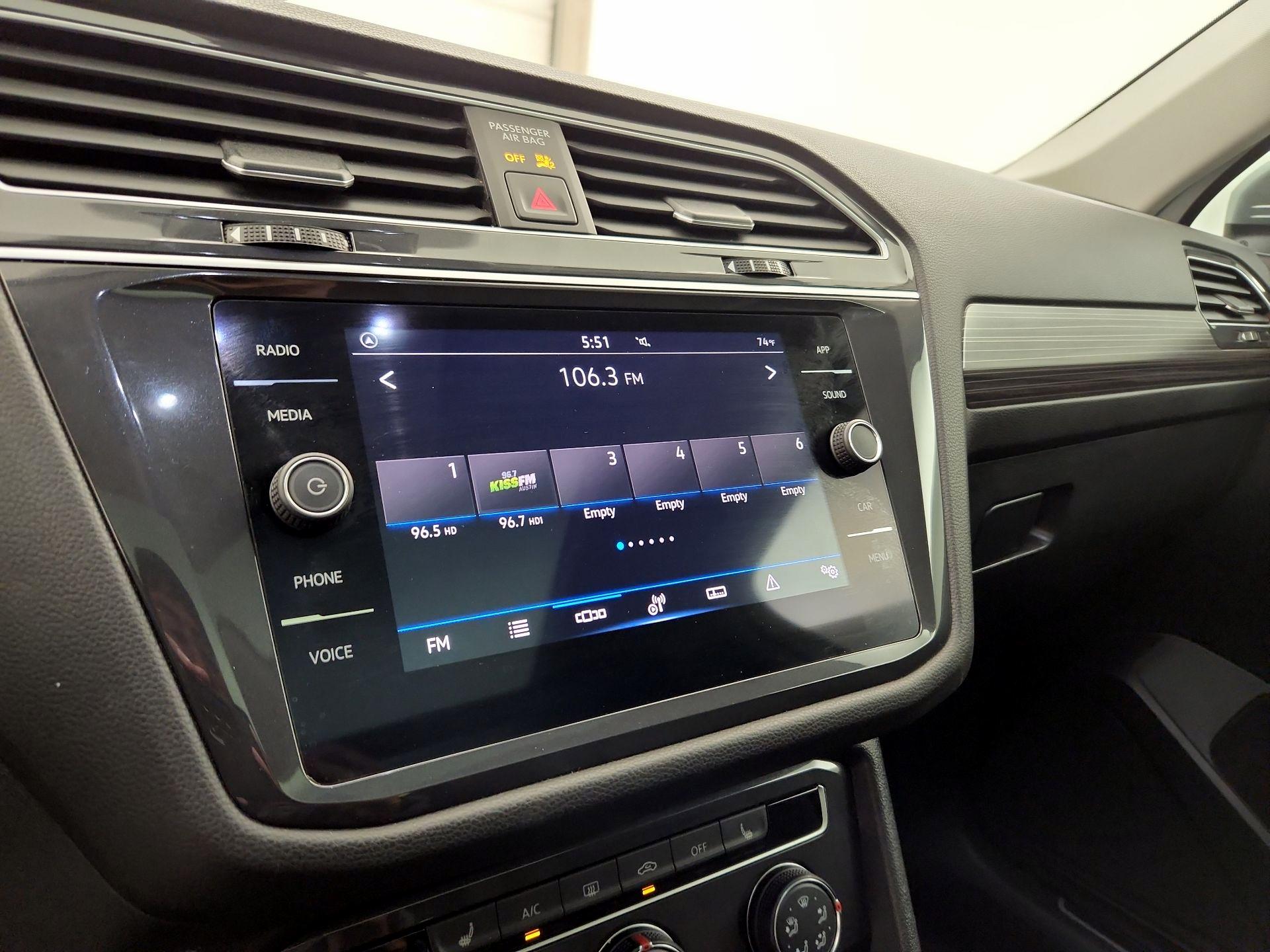 Thumbnail: 2024 Volkswagen Tiguan - 16