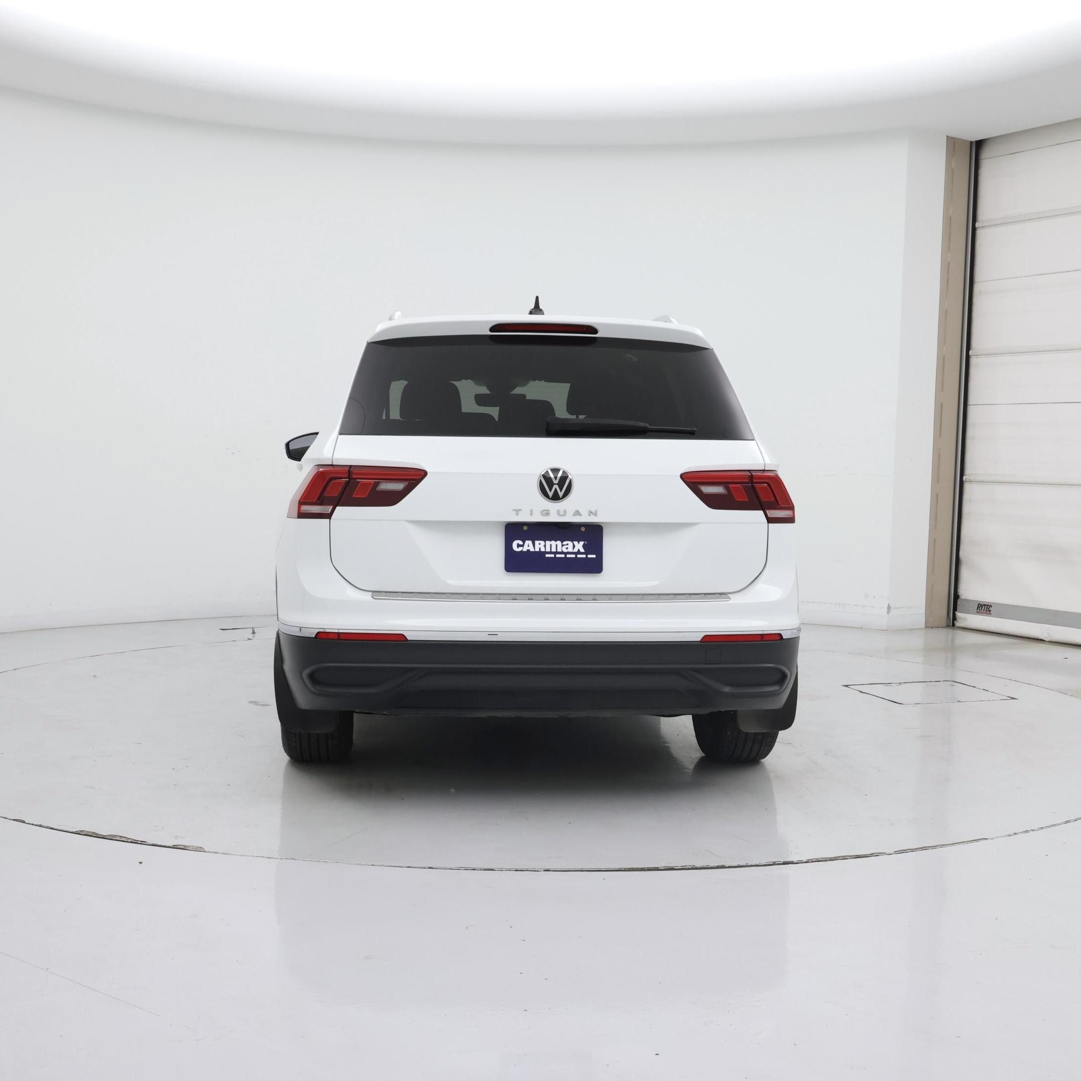 Thumbnail: 2024 Volkswagen Tiguan - 6