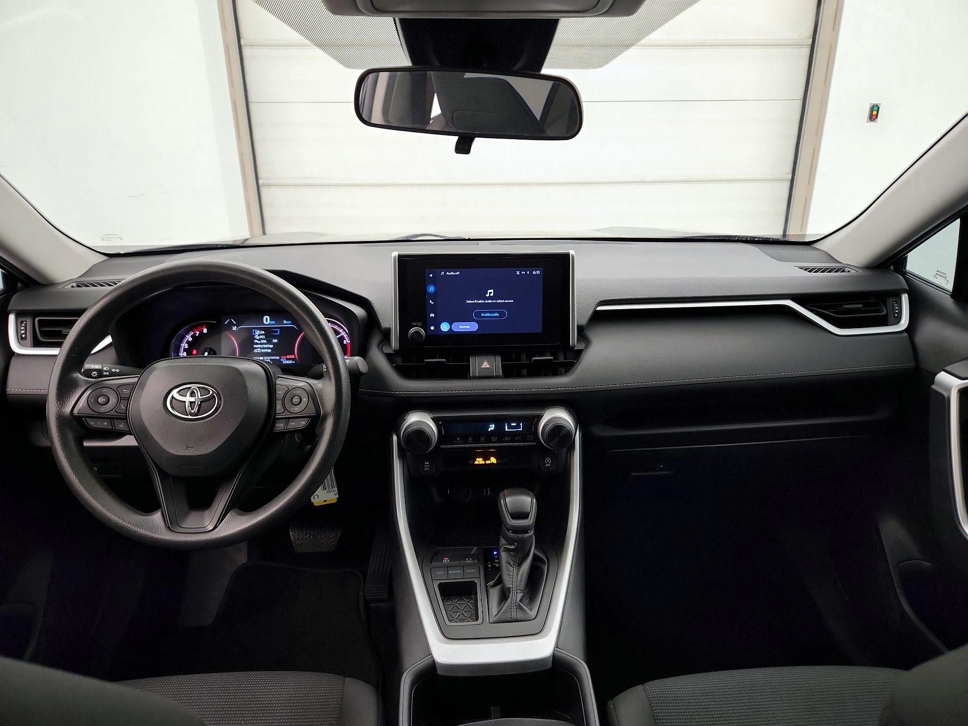 Thumbnail: 2024 Toyota RAV4 - 9