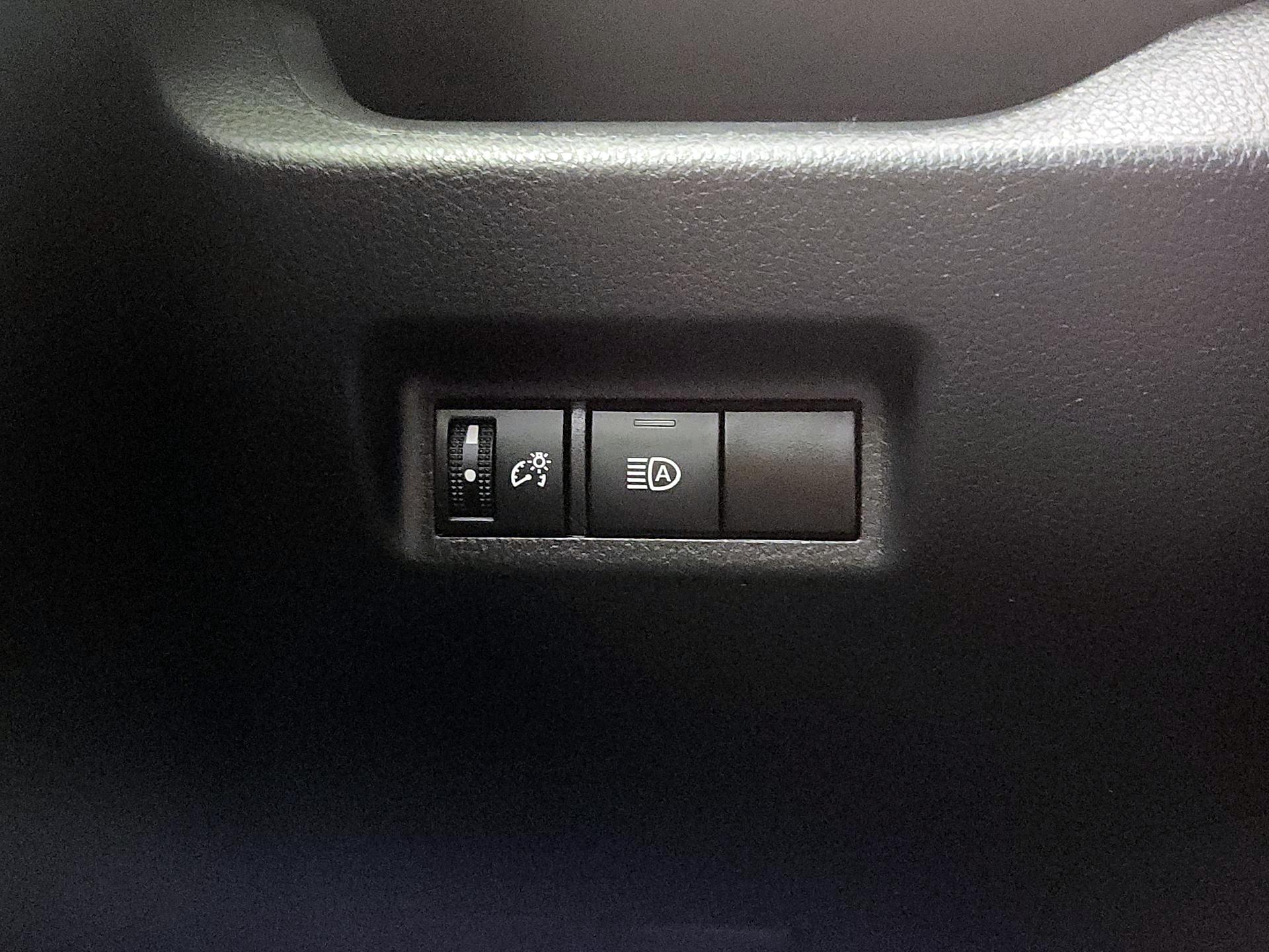 Thumbnail: 2024 Toyota RAV4 - 13