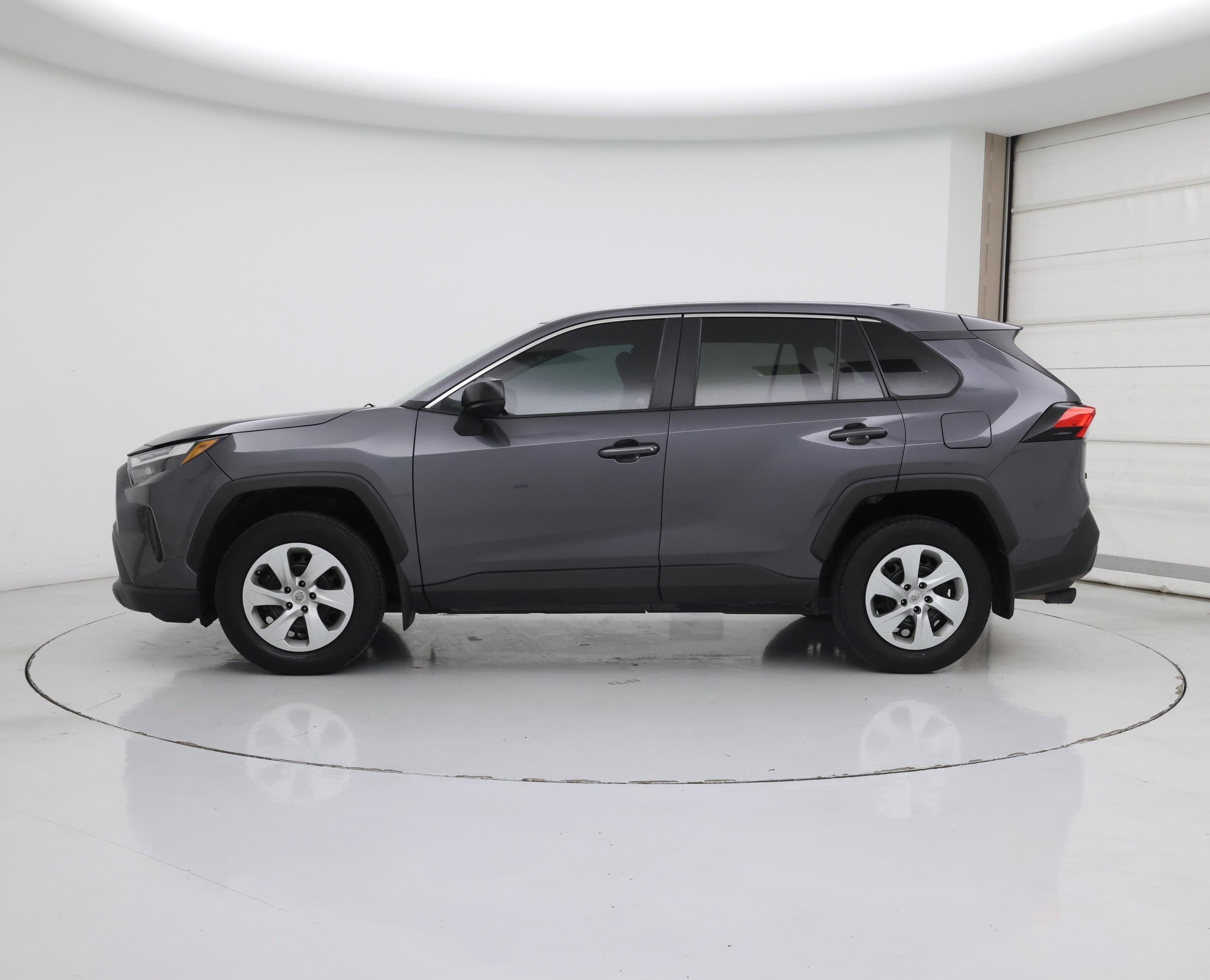 Thumbnail: 2024 Toyota RAV4 - 3