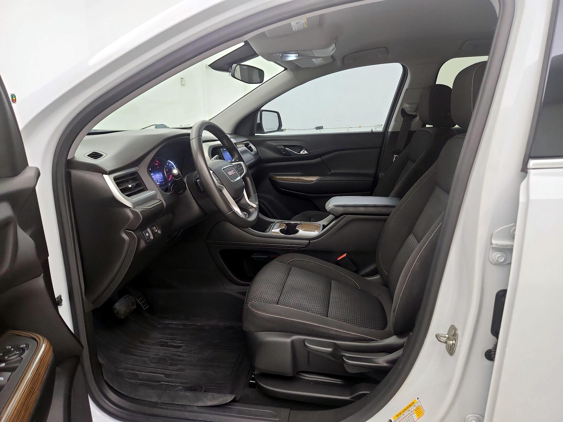 Thumbnail: 2021 GMC Acadia - 11