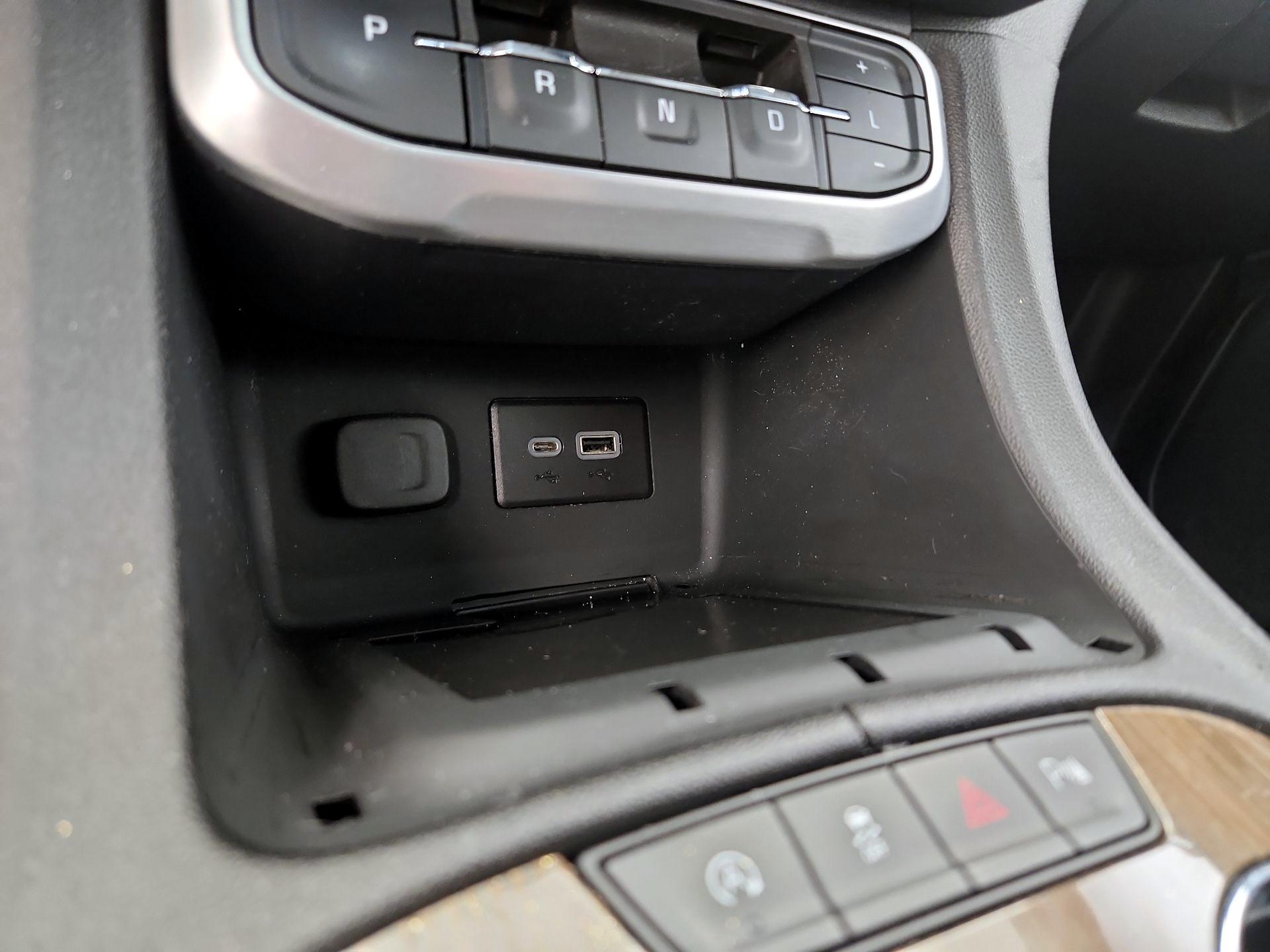 Thumbnail: 2021 GMC Acadia - 18