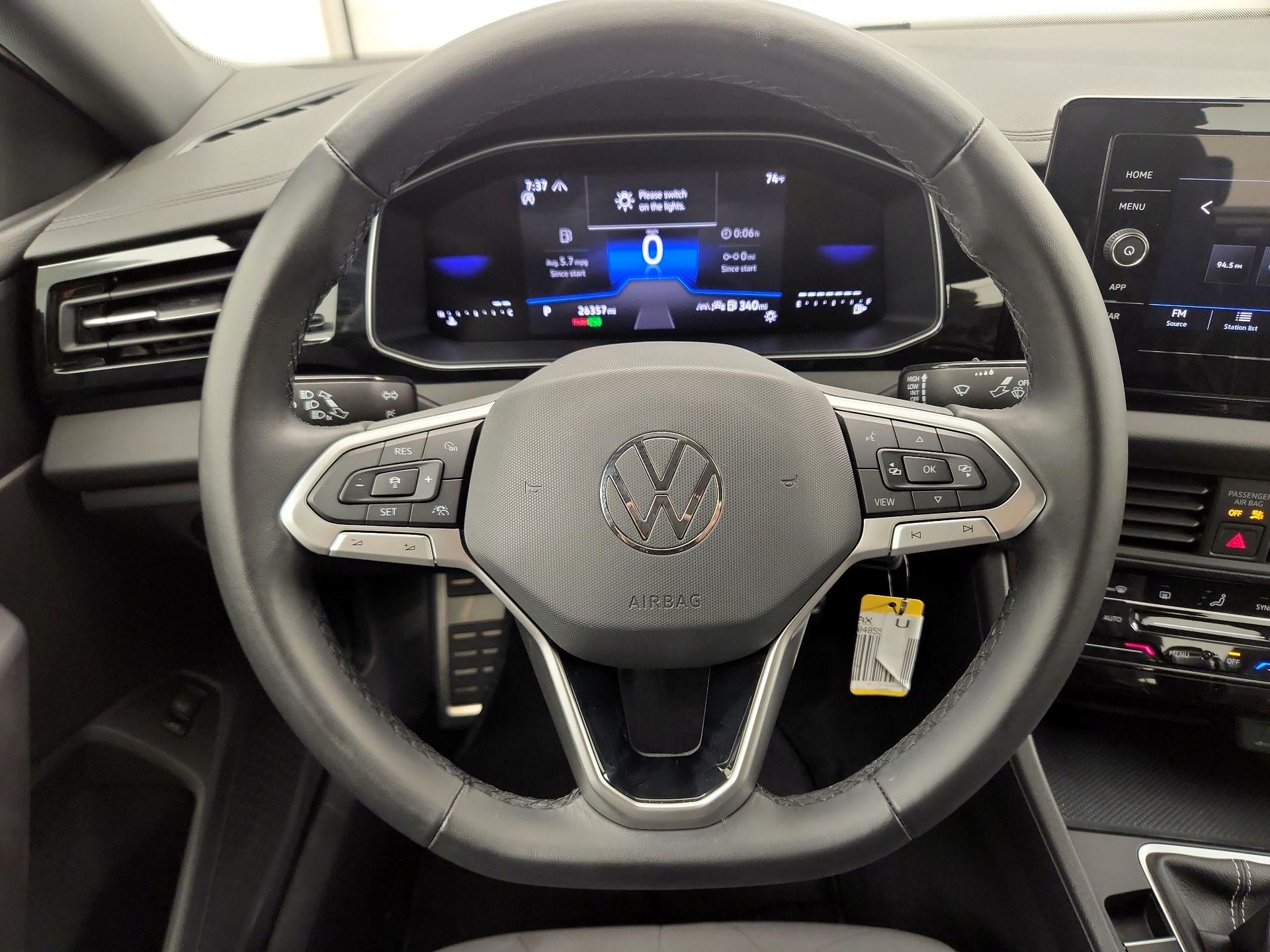 Thumbnail: 2025 Volkswagen Jetta - 10