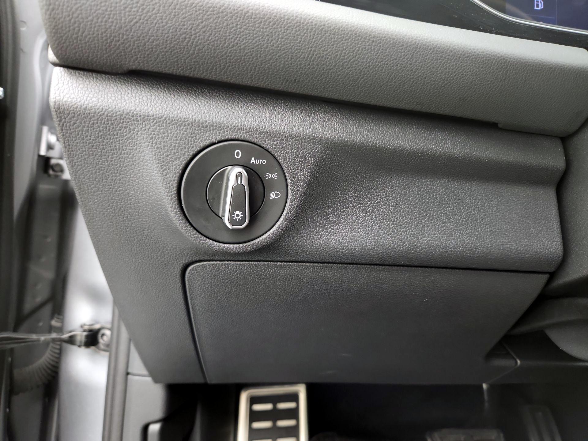 Thumbnail: 2025 Volkswagen Jetta - 13