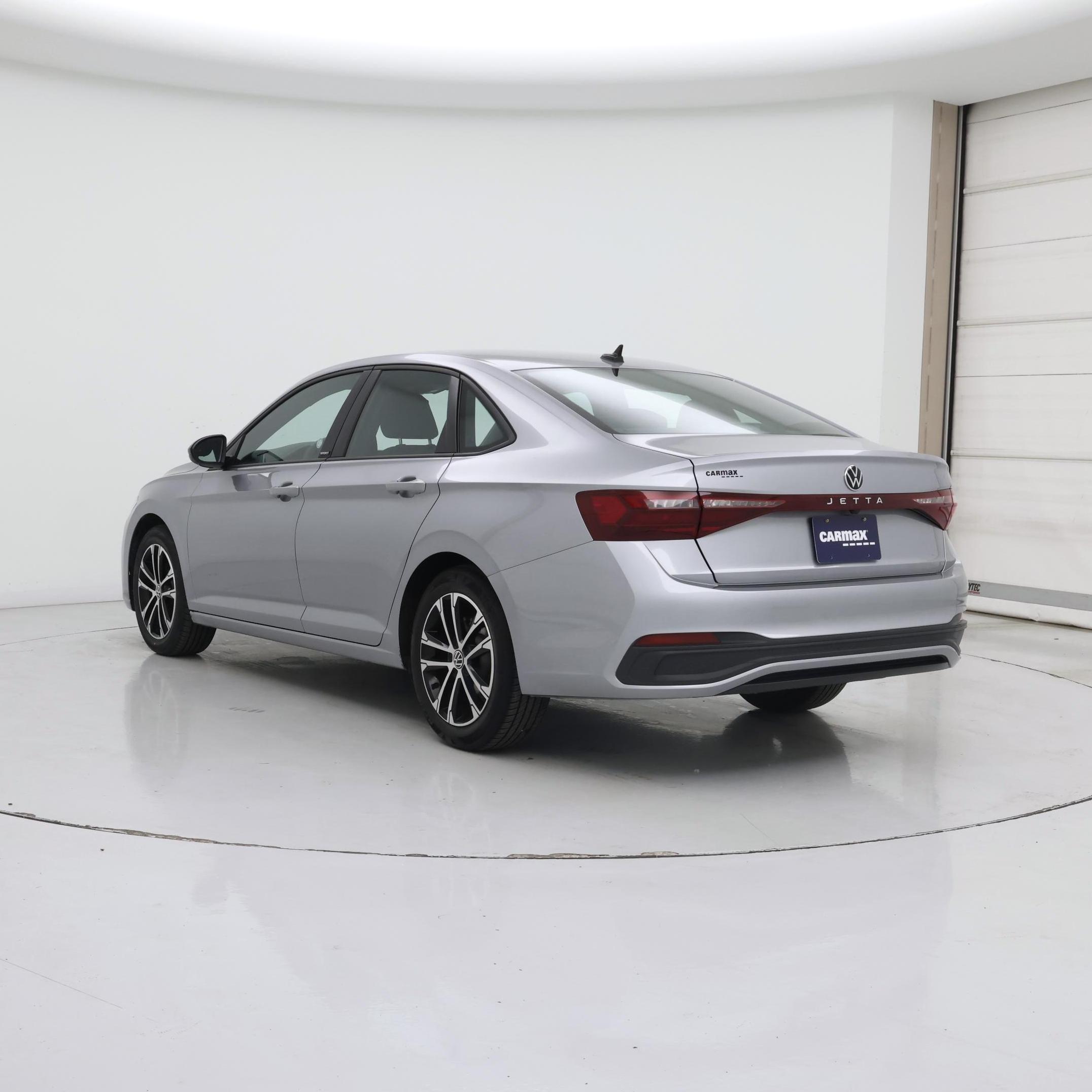 Thumbnail: 2025 Volkswagen Jetta - 2