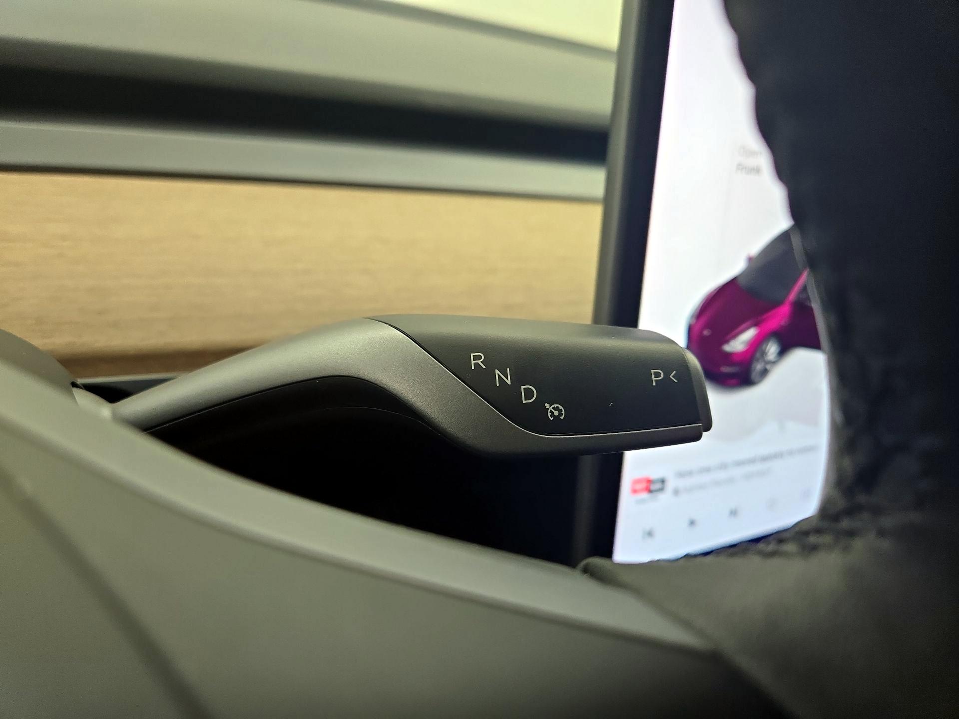 Thumbnail: 2023 Tesla Model 3 - 17