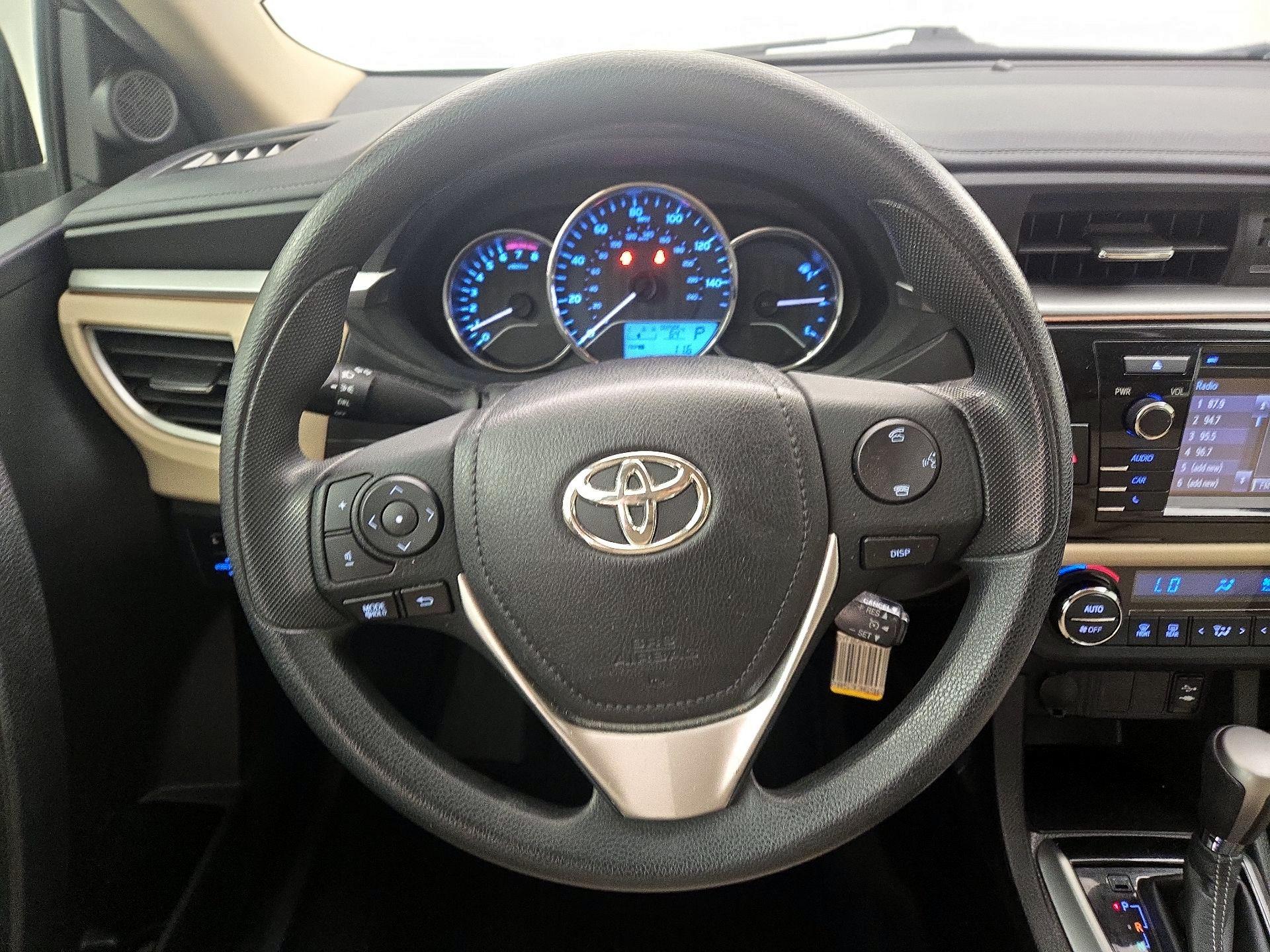 Thumbnail: 2016 Toyota Corolla - 10