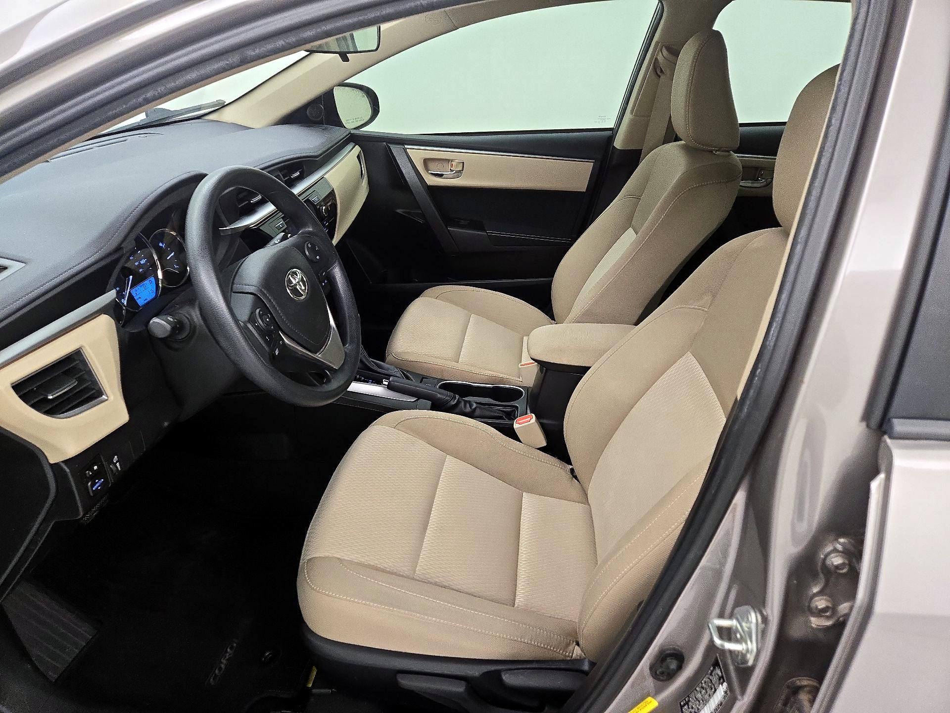 Thumbnail: 2016 Toyota Corolla - 11