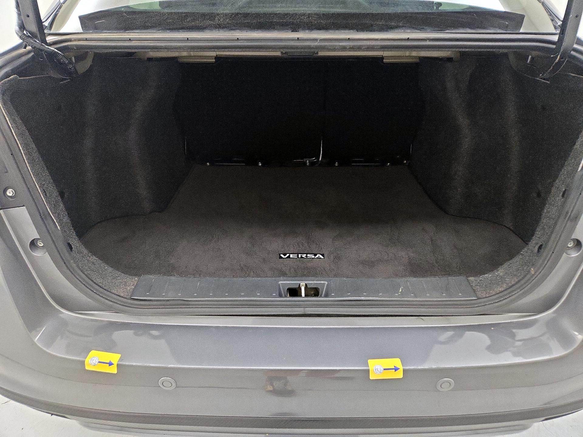 Thumbnail: 2020 Nissan Versa - 19