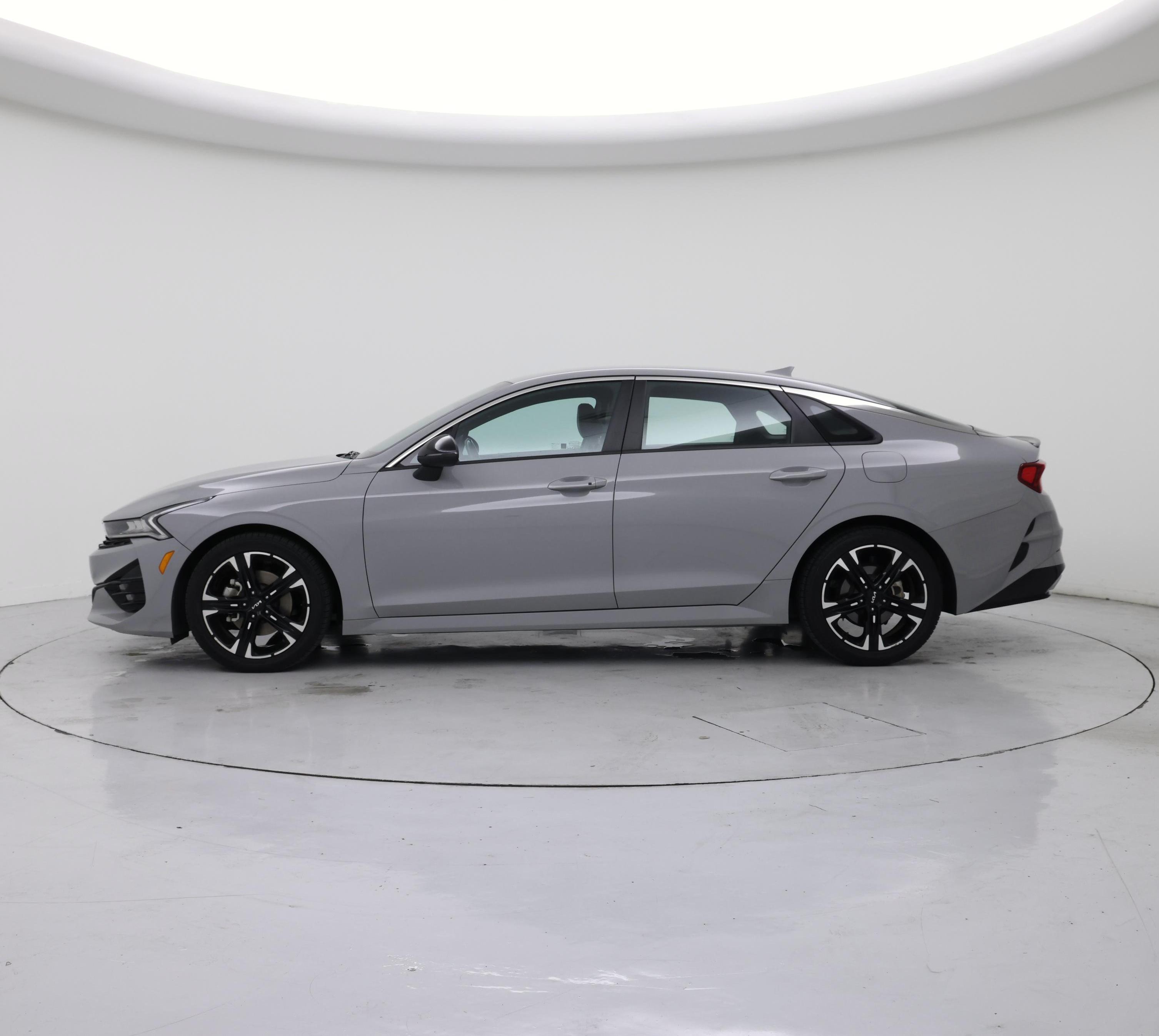 Thumbnail: 2022 Kia K5 - 3