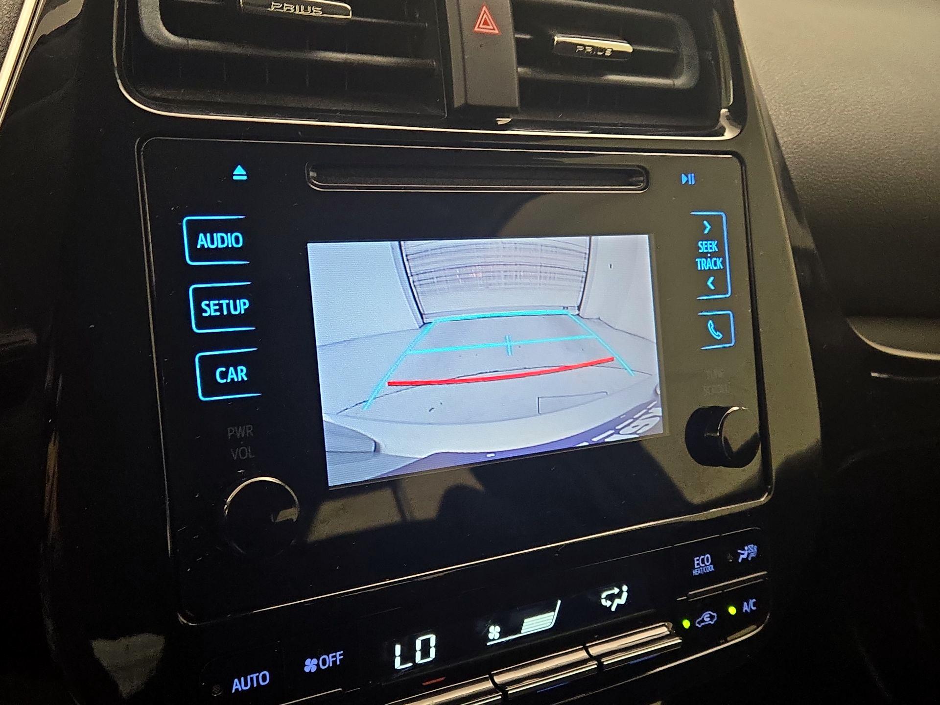 Thumbnail: 2016 Toyota Prius - 14