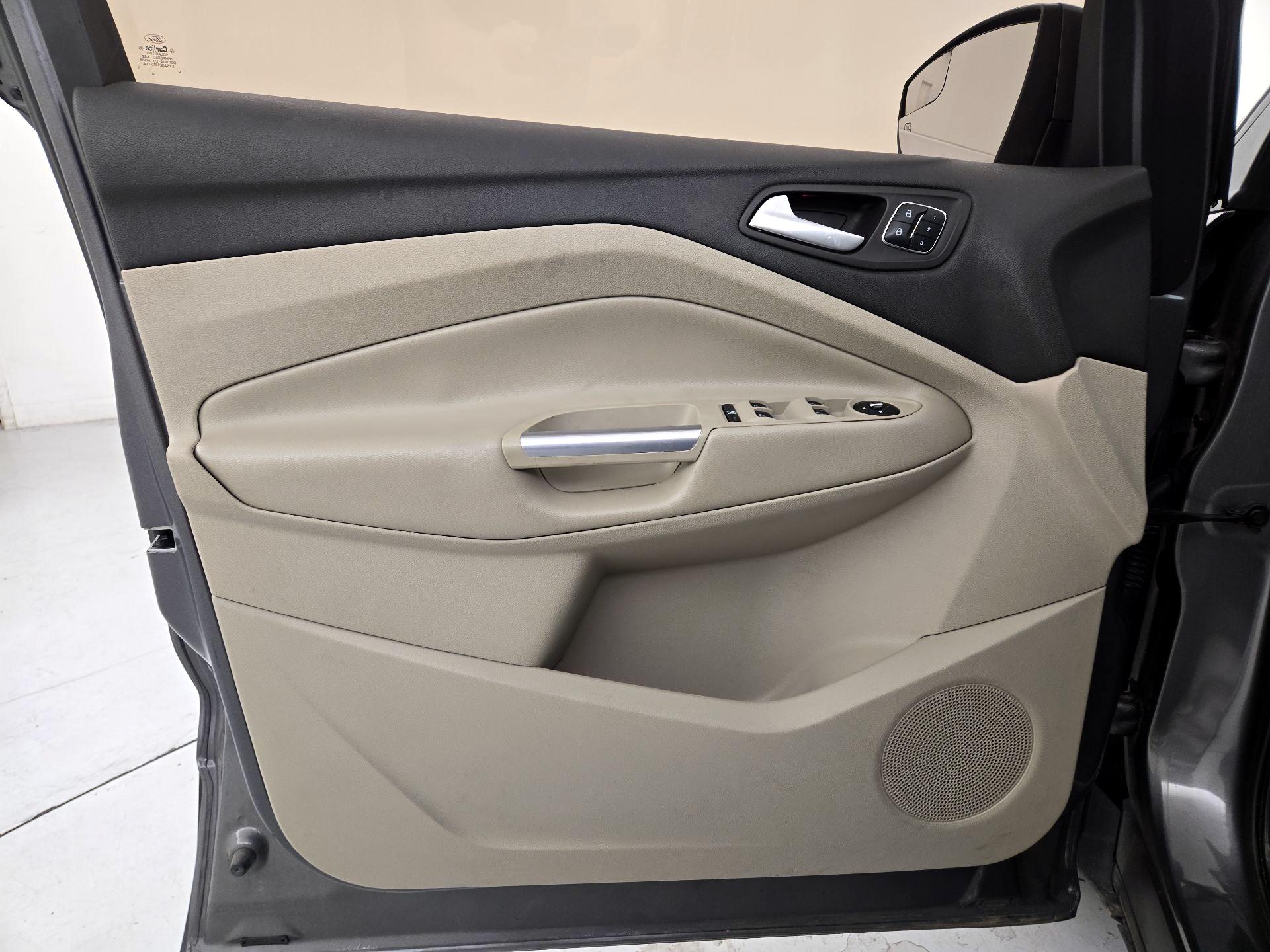 Thumbnail: 2014 Ford Escape - 12