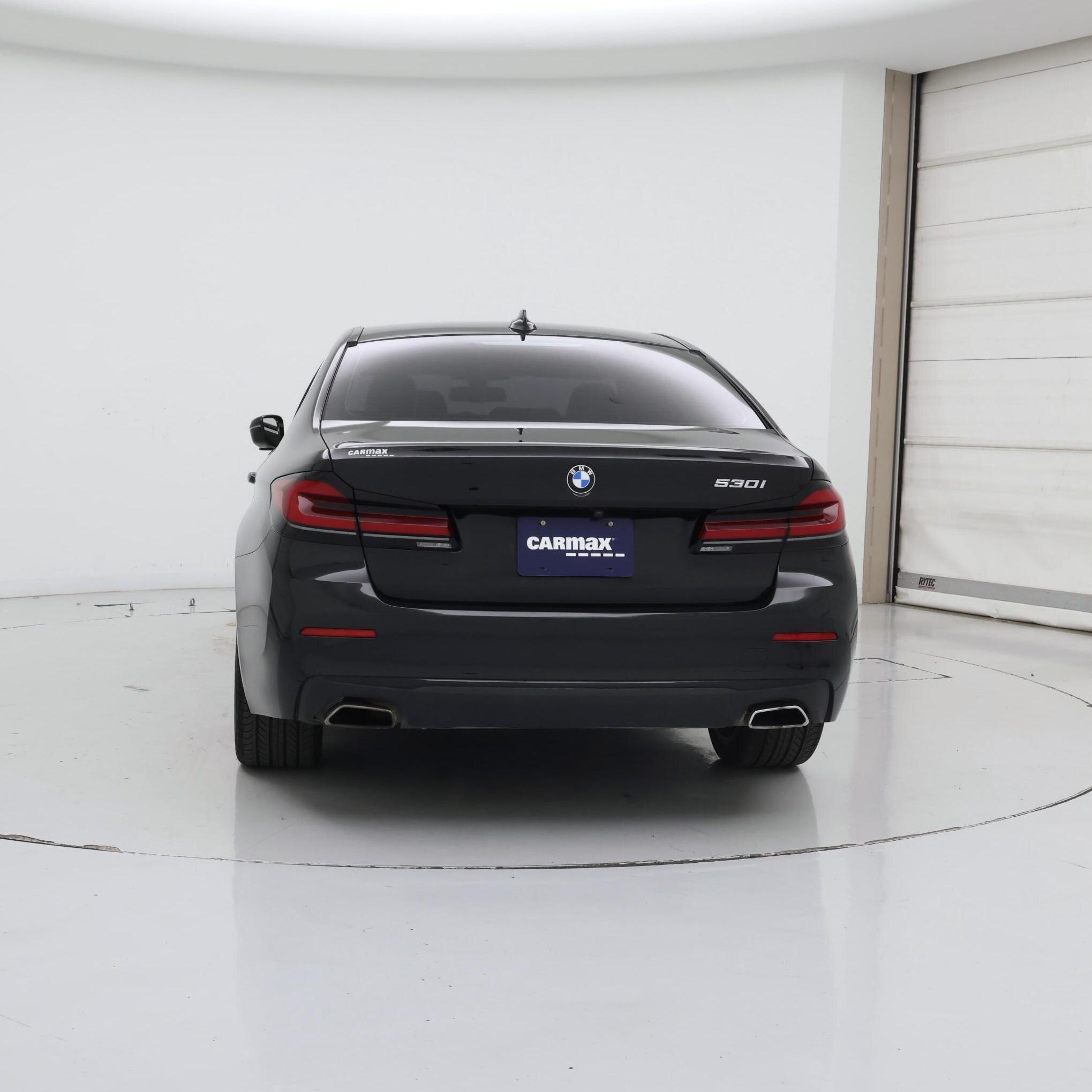 Thumbnail: 2023 BMW 5 Series - 6