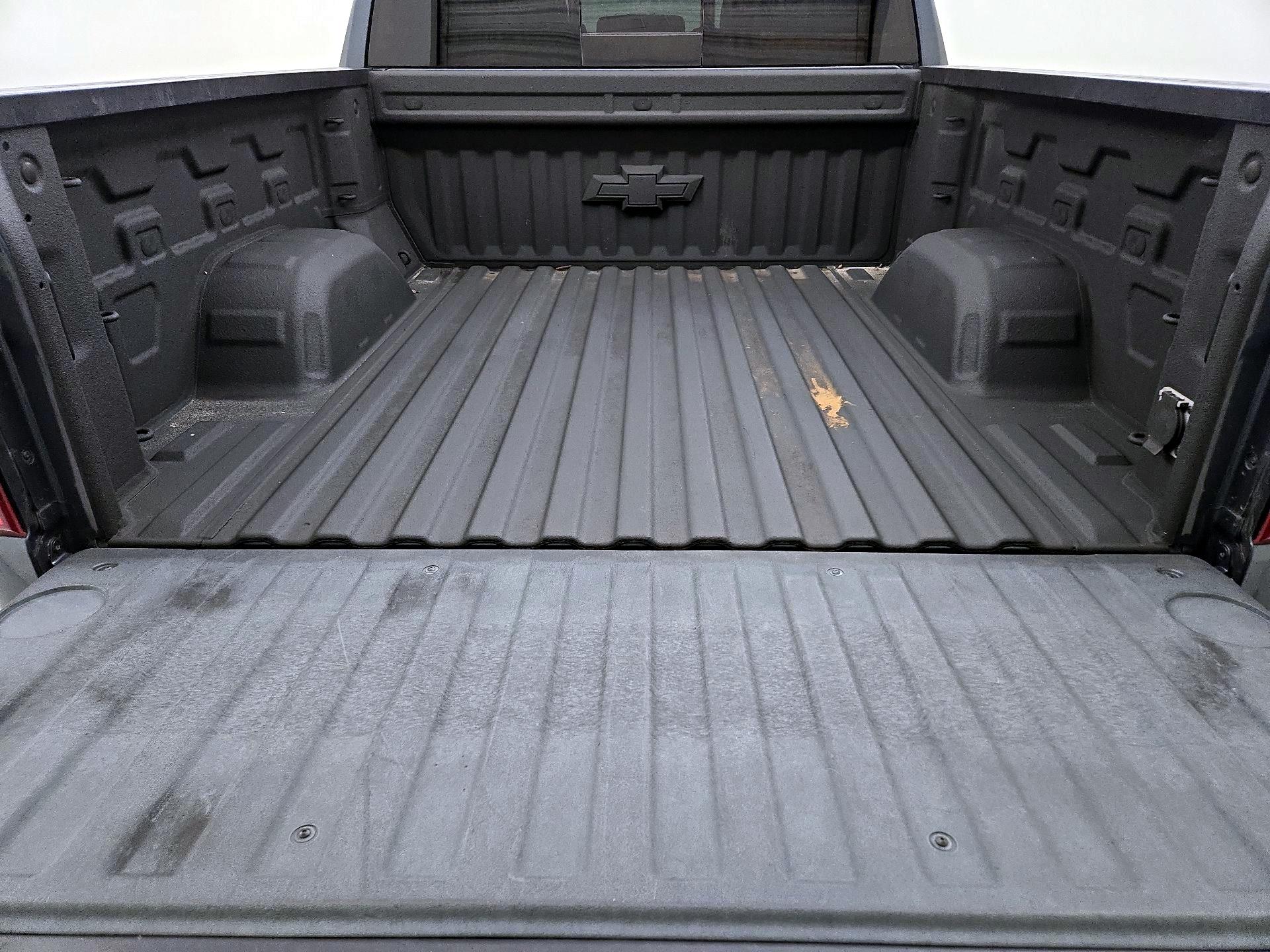 Thumbnail: 2019 Chevrolet Silverado 1500 - 20