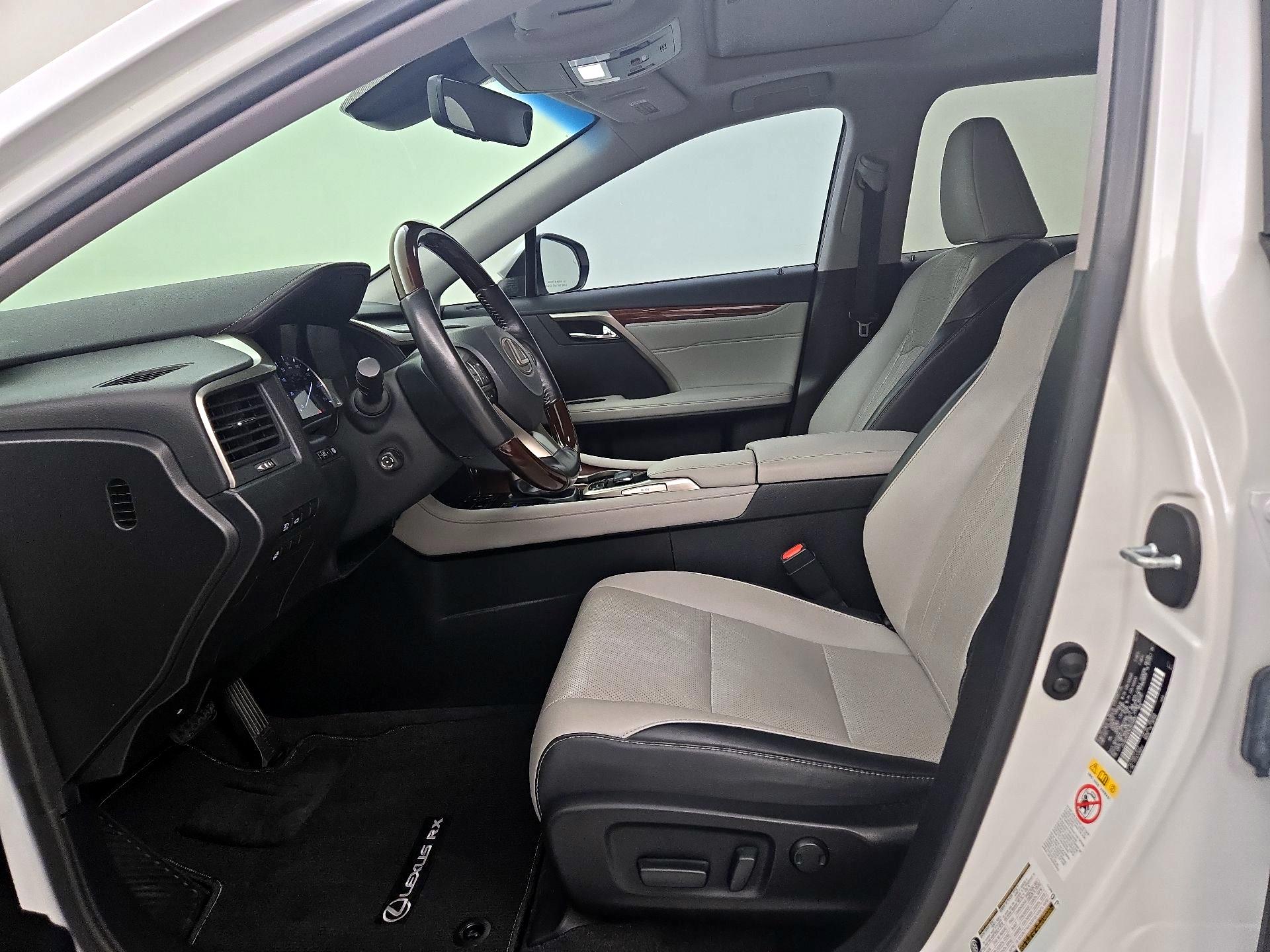 Thumbnail: 2019 Lexus RX - 11