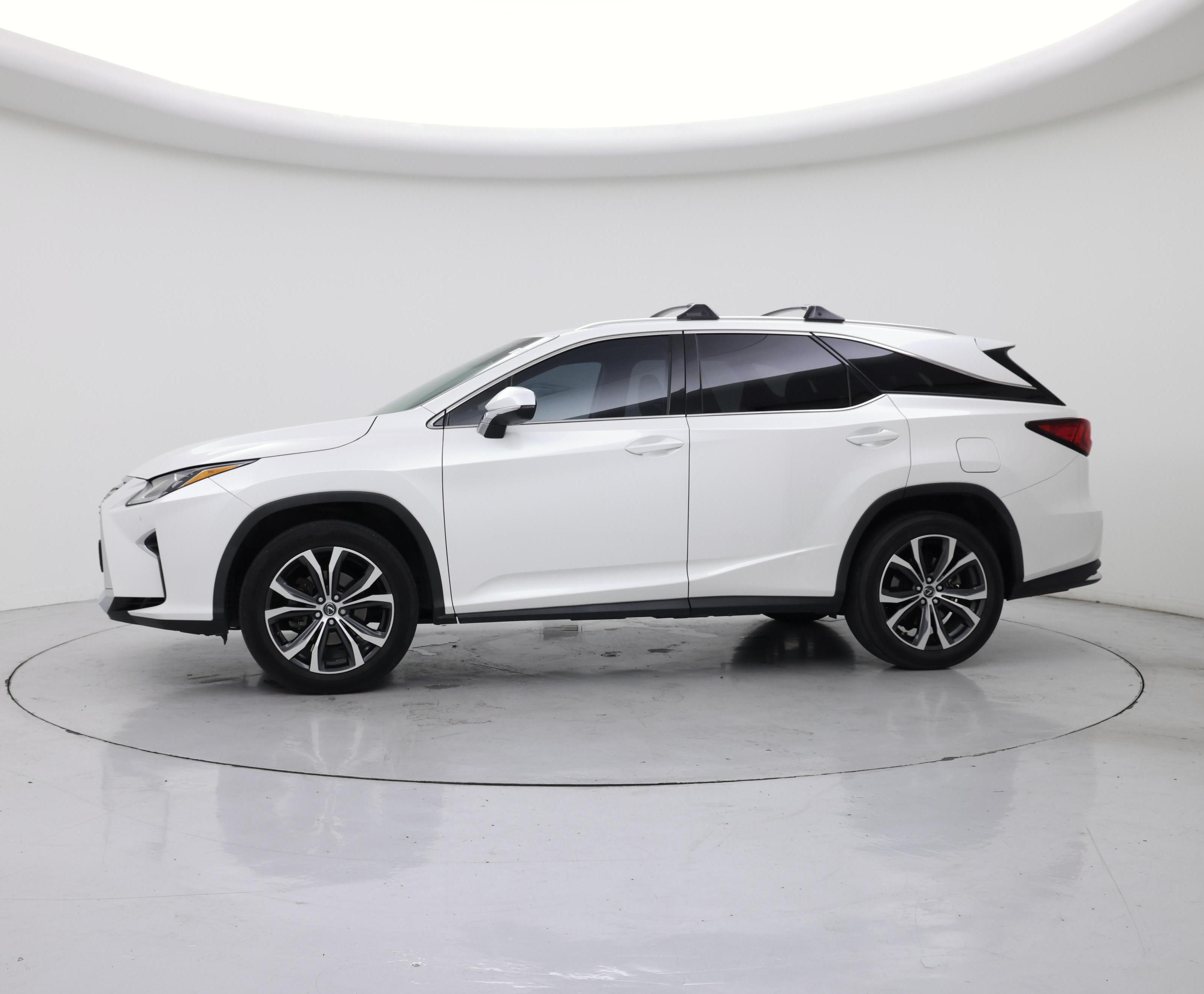 Thumbnail: 2019 Lexus RX - 3