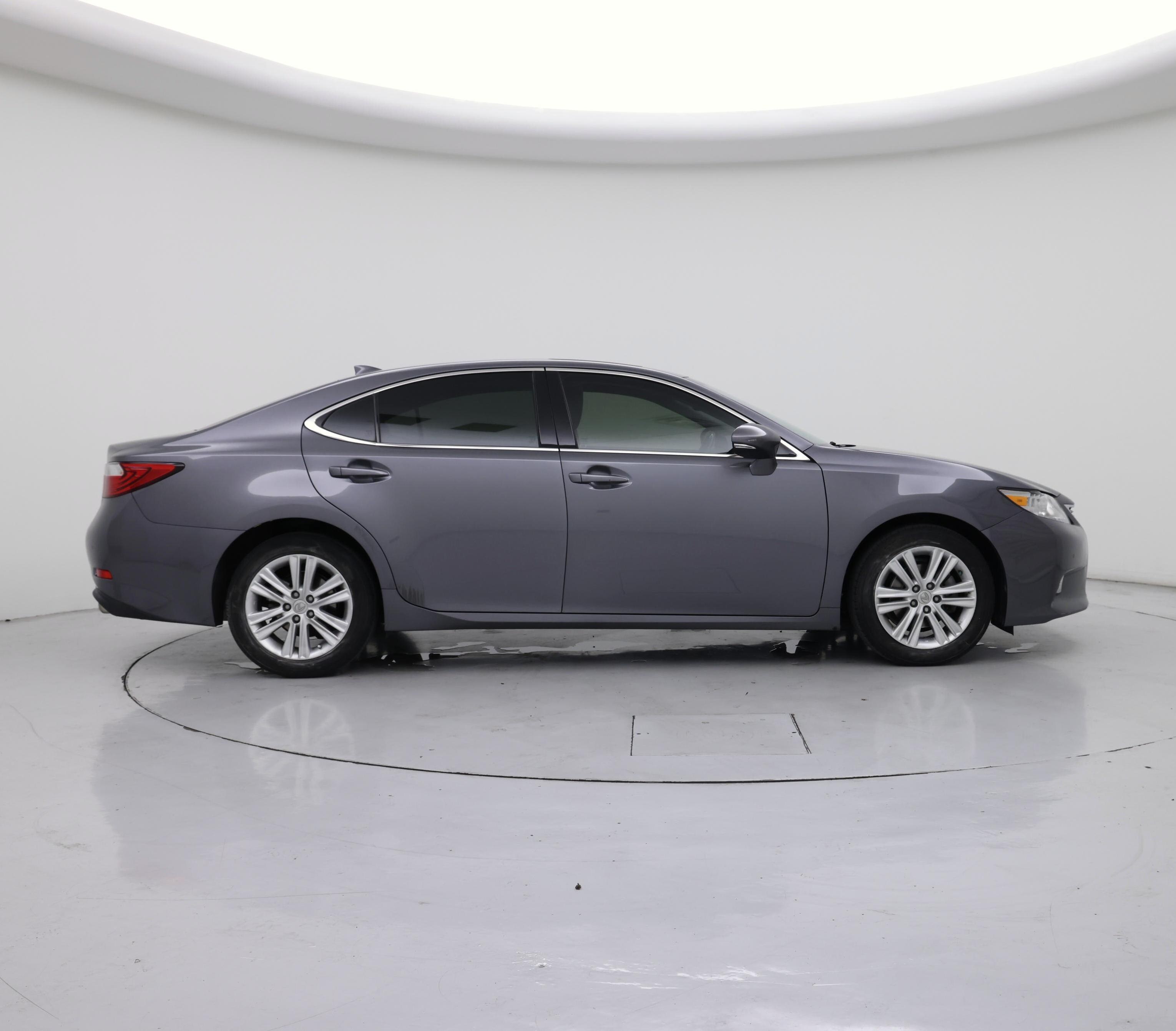 Thumbnail: 2015 Lexus ES - 7