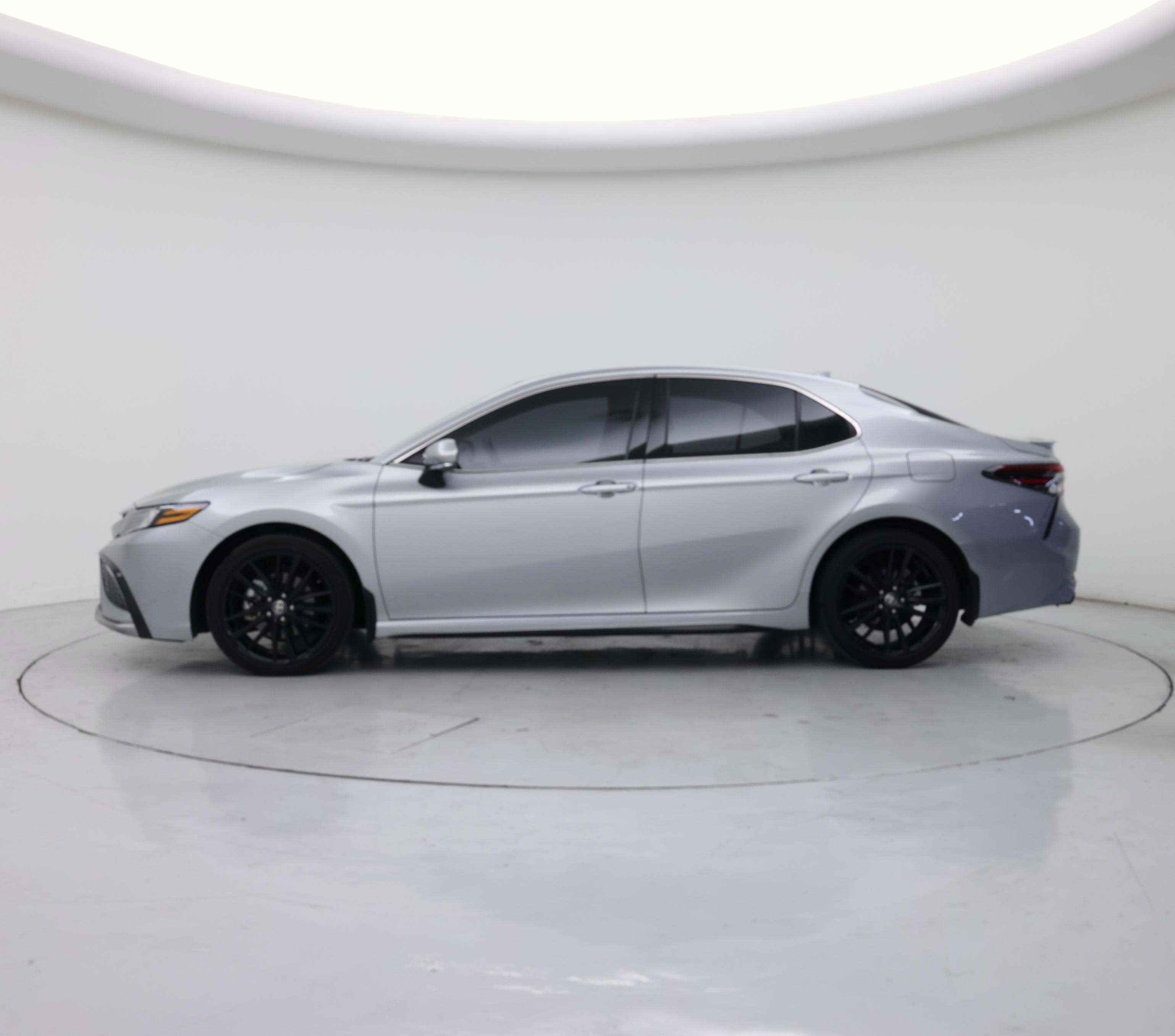 Thumbnail: 2024 Toyota Camry - 3