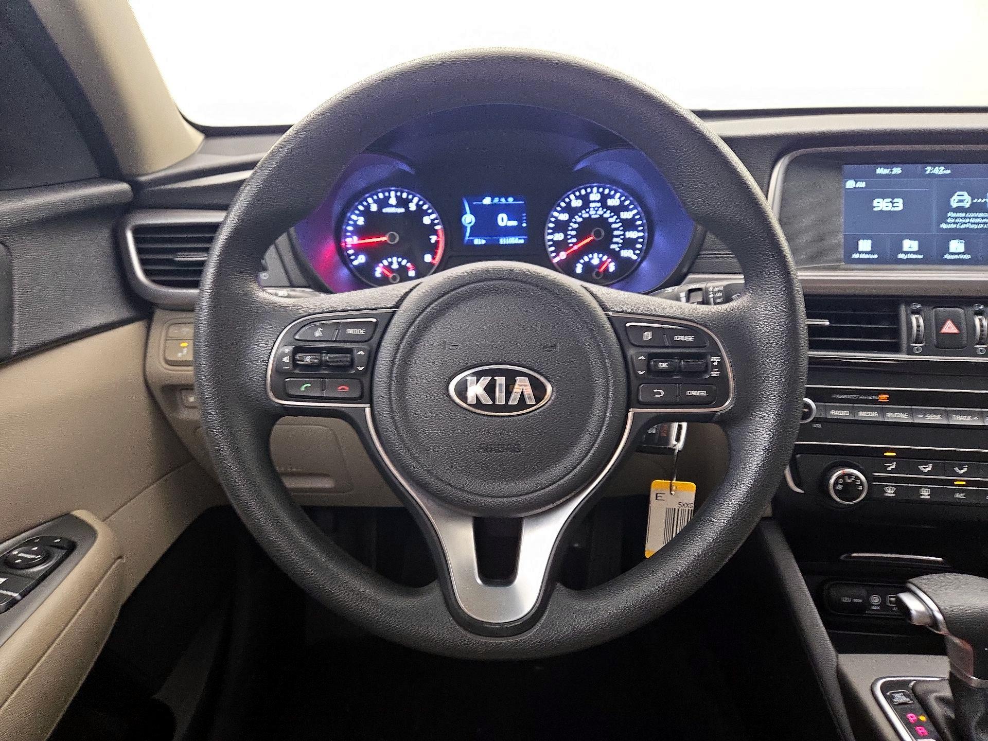 Thumbnail: 2018 Kia Optima - 10