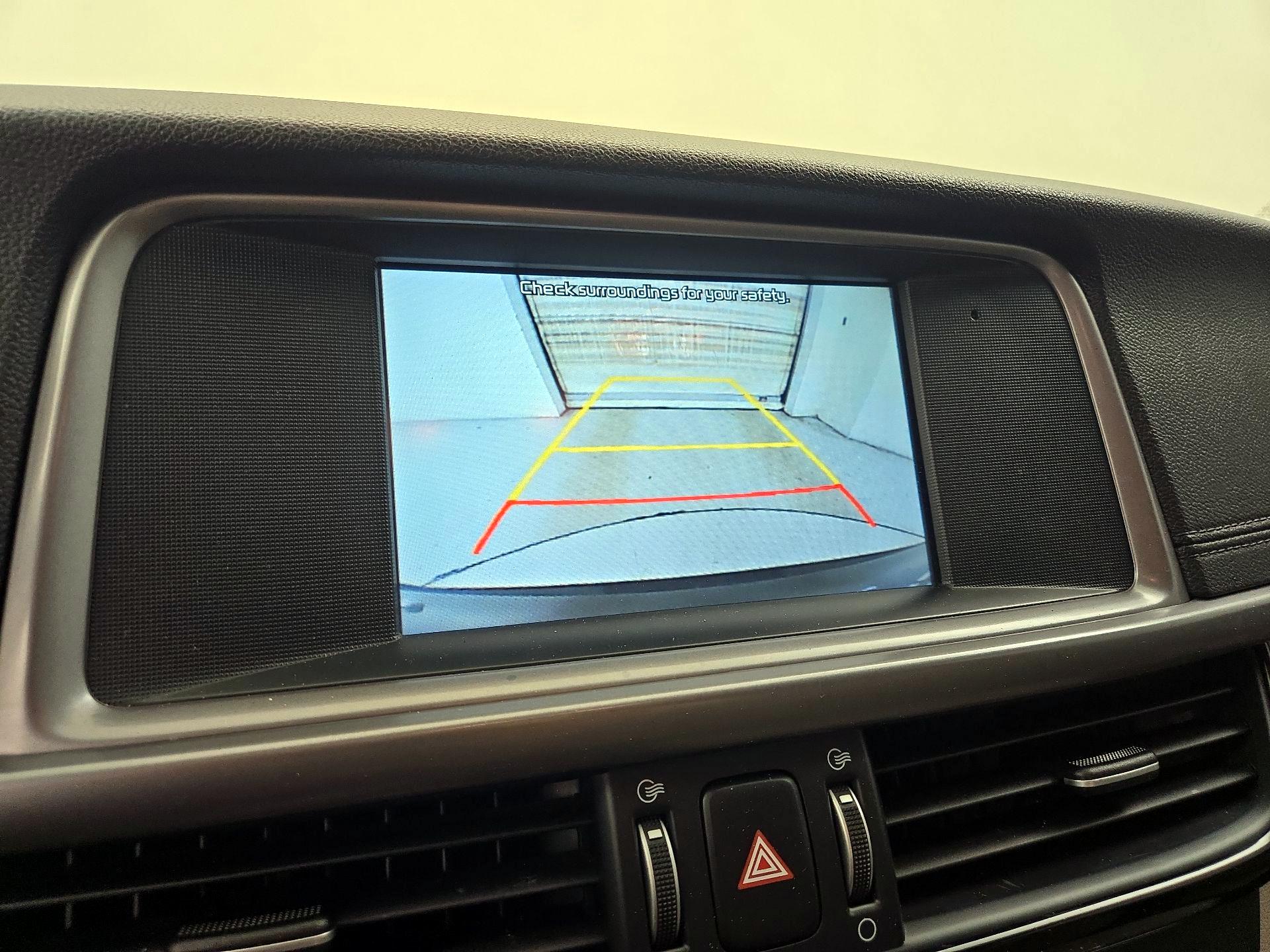 Thumbnail: 2018 Kia Optima - 14