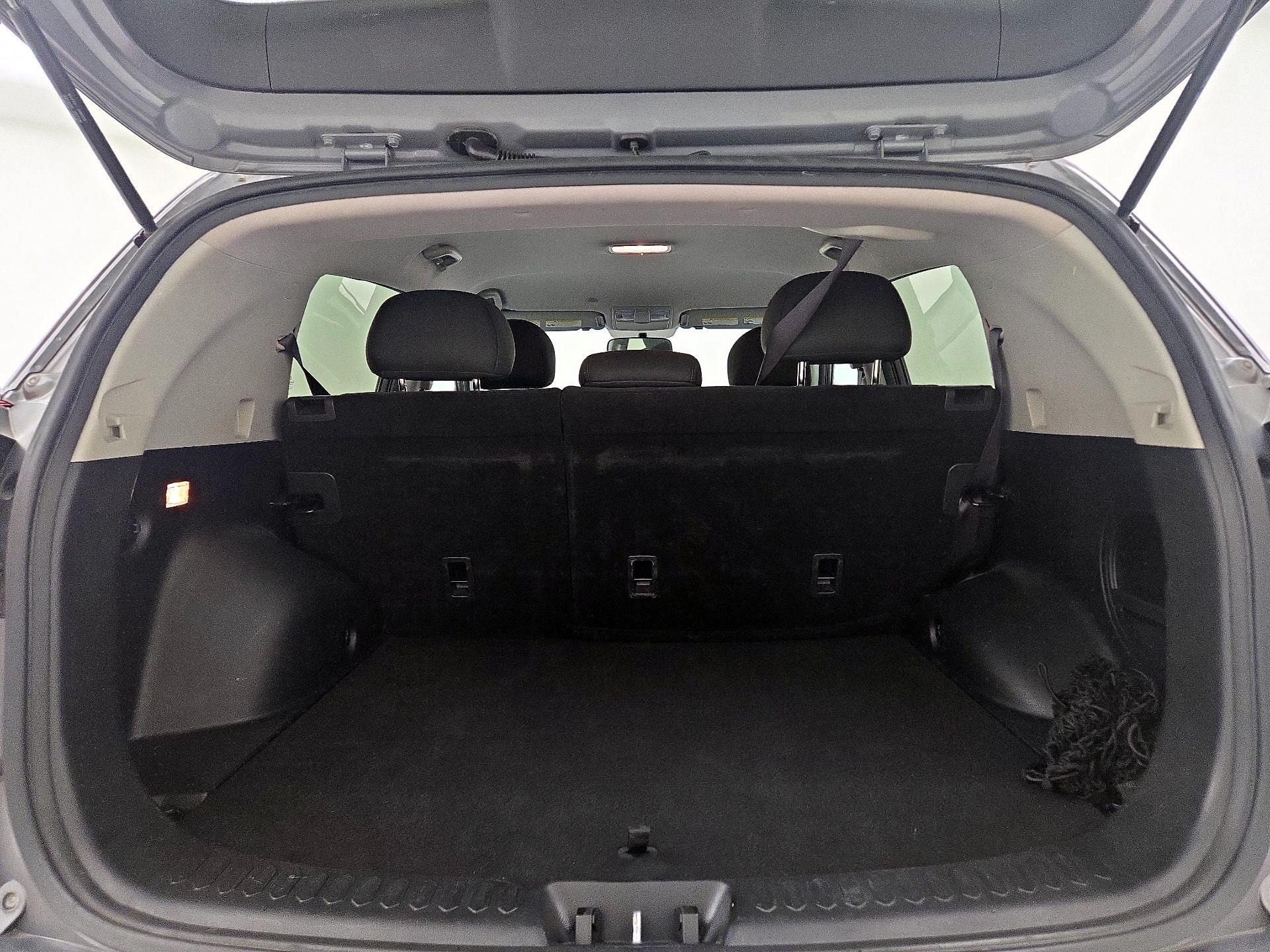 Thumbnail: 2014 Kia Sportage - 19