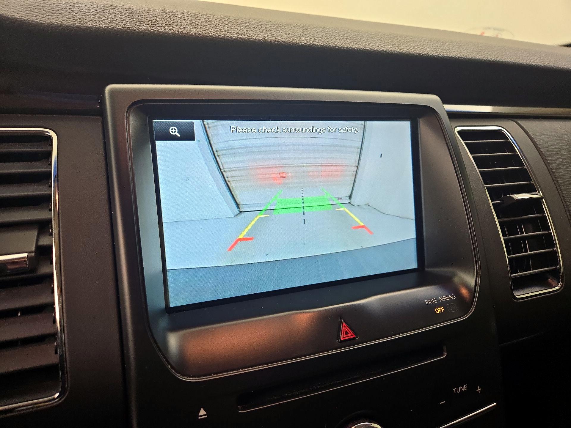 Thumbnail: 2015 Ford Flex - 14