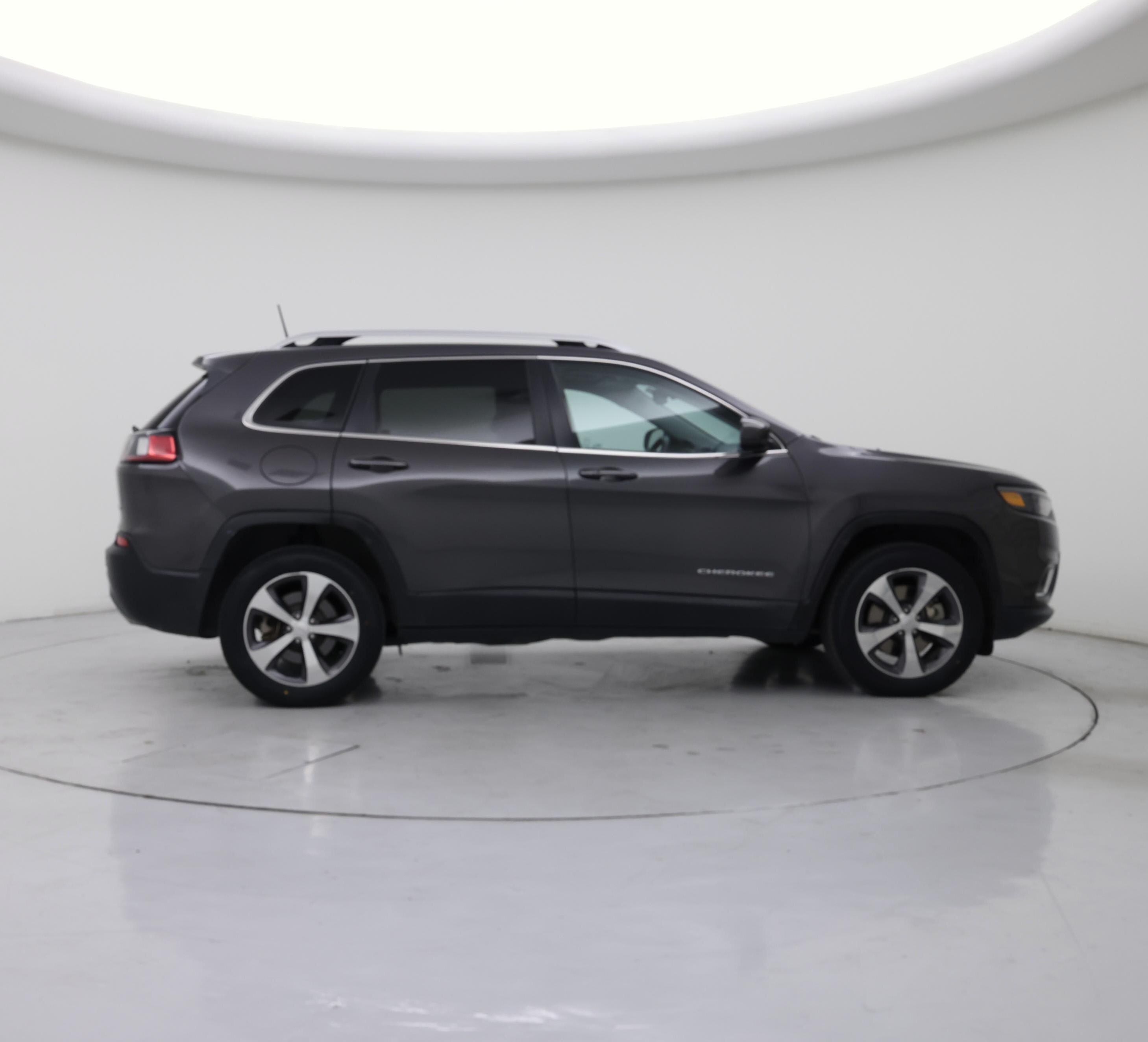 Thumbnail: 2020 Jeep Cherokee - 7