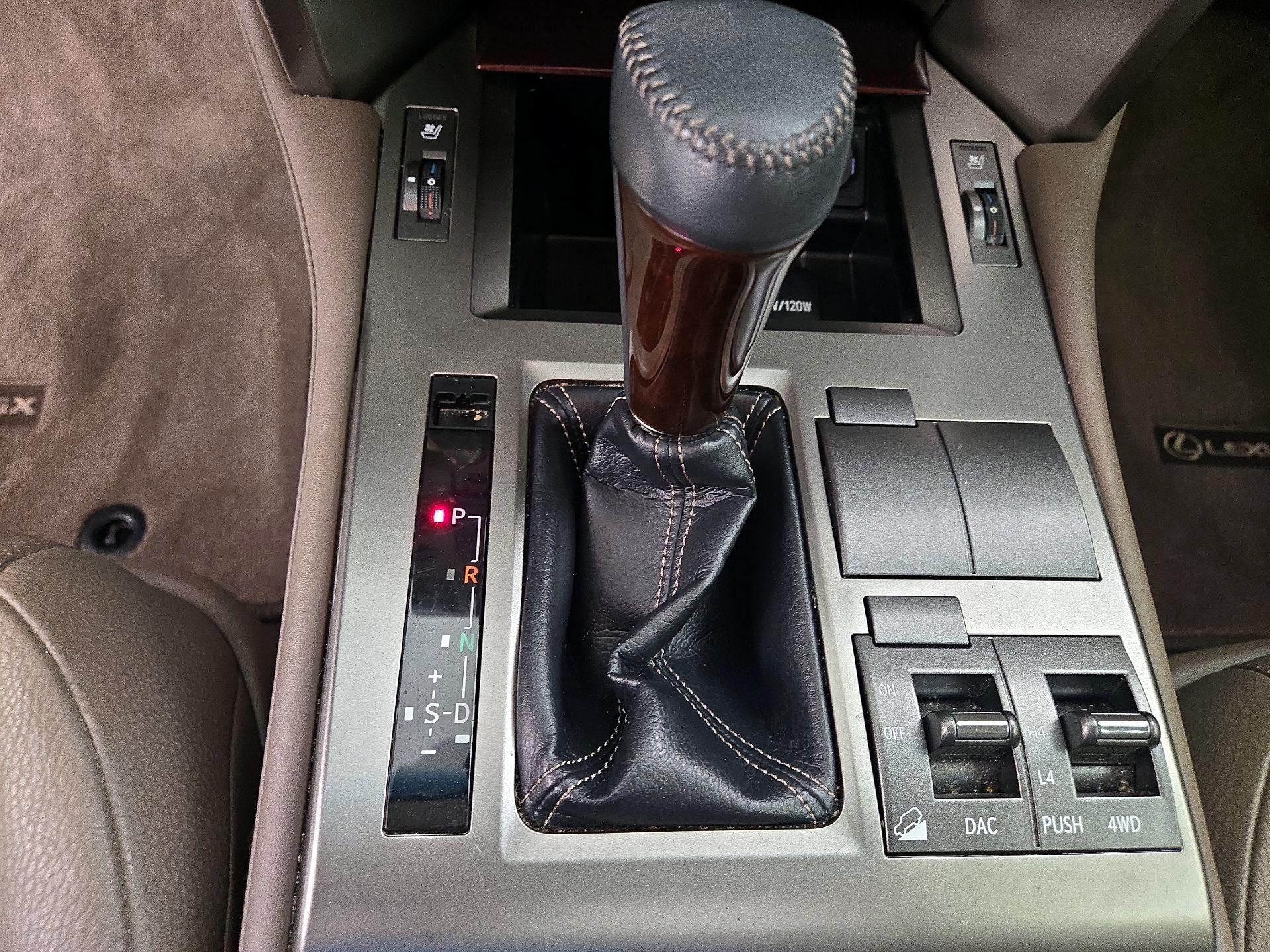 Thumbnail: 2017 Lexus GX - 18