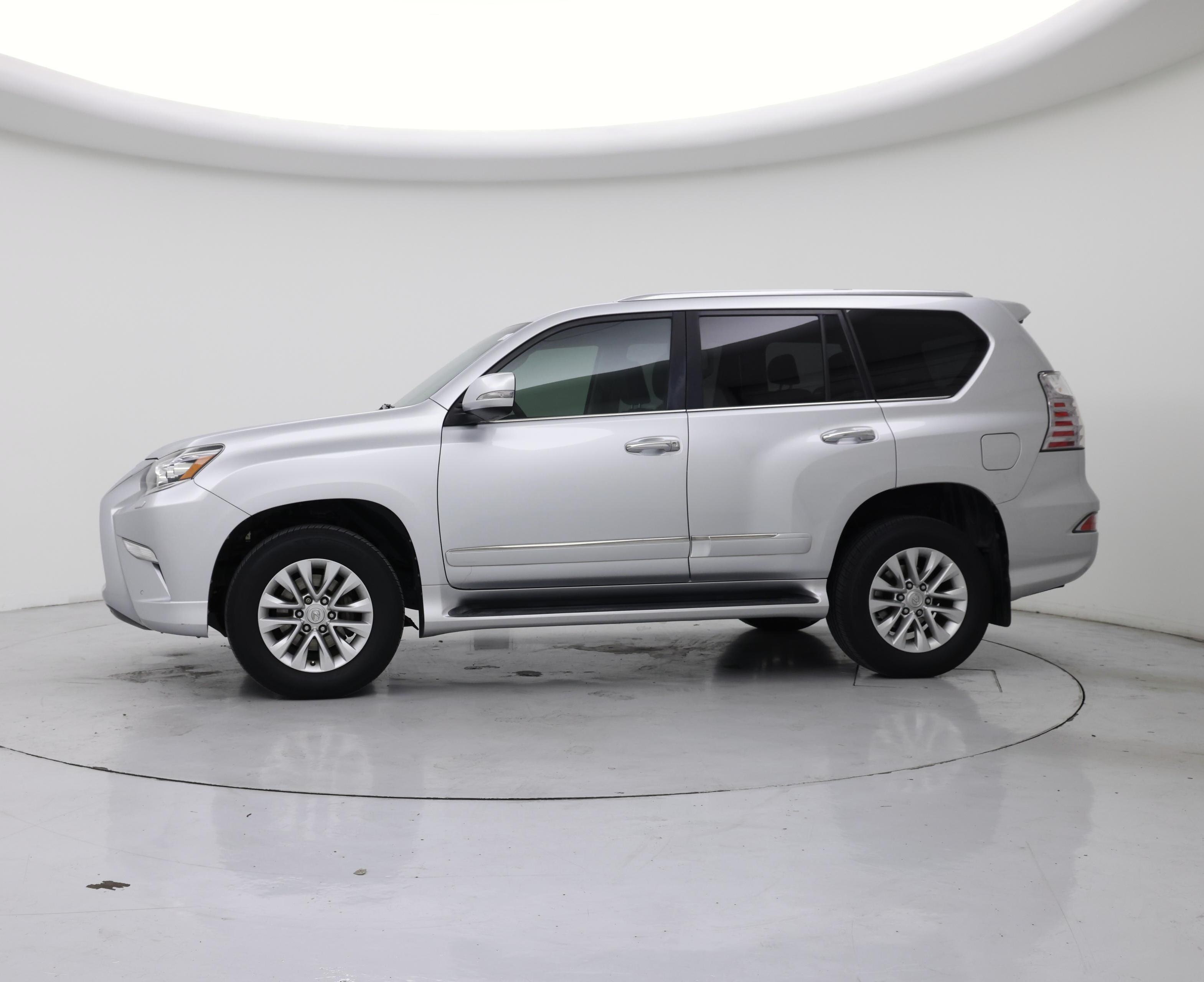 Thumbnail: 2017 Lexus GX - 3