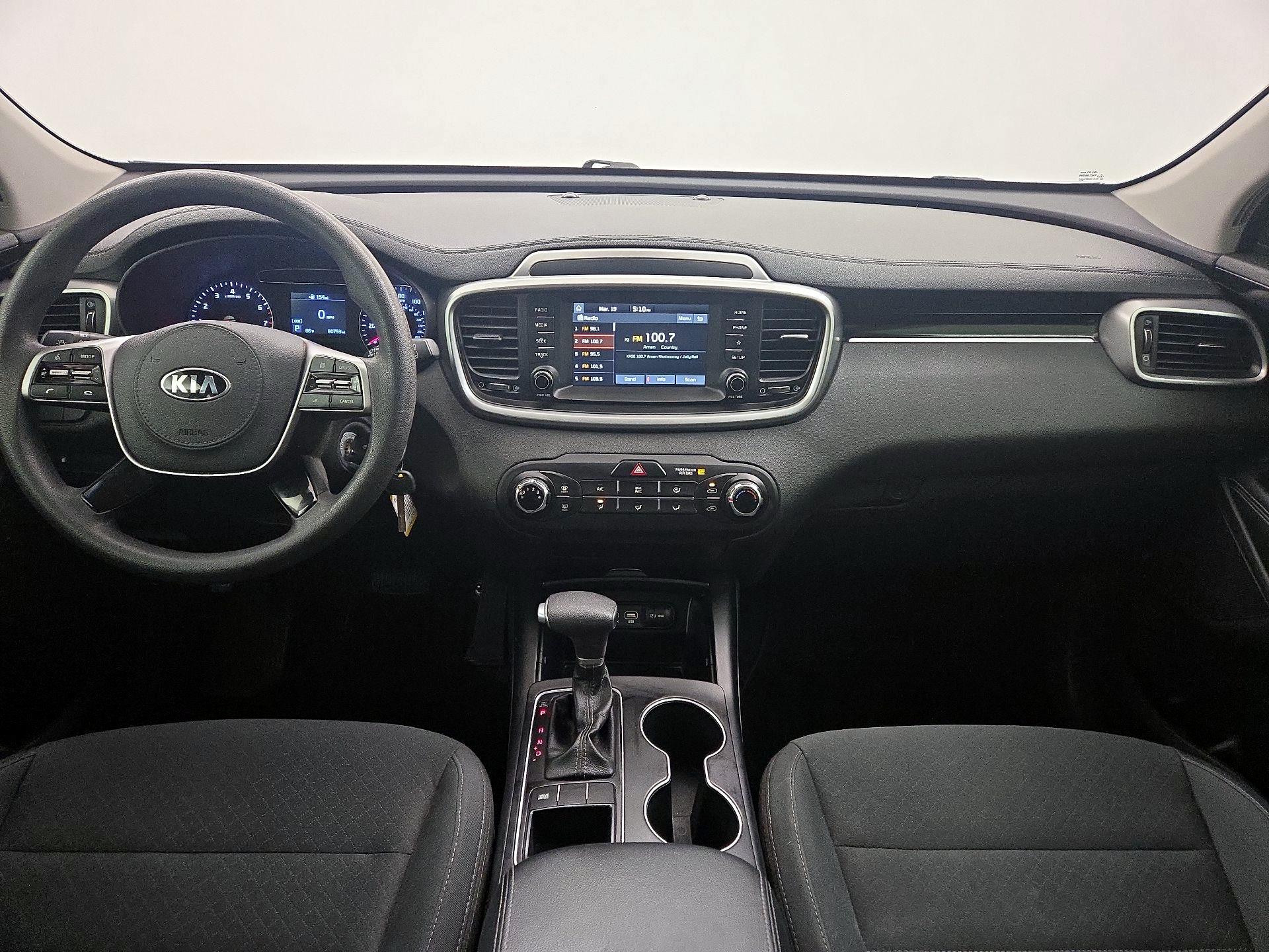 Thumbnail: 2020 Kia Sorento - 9