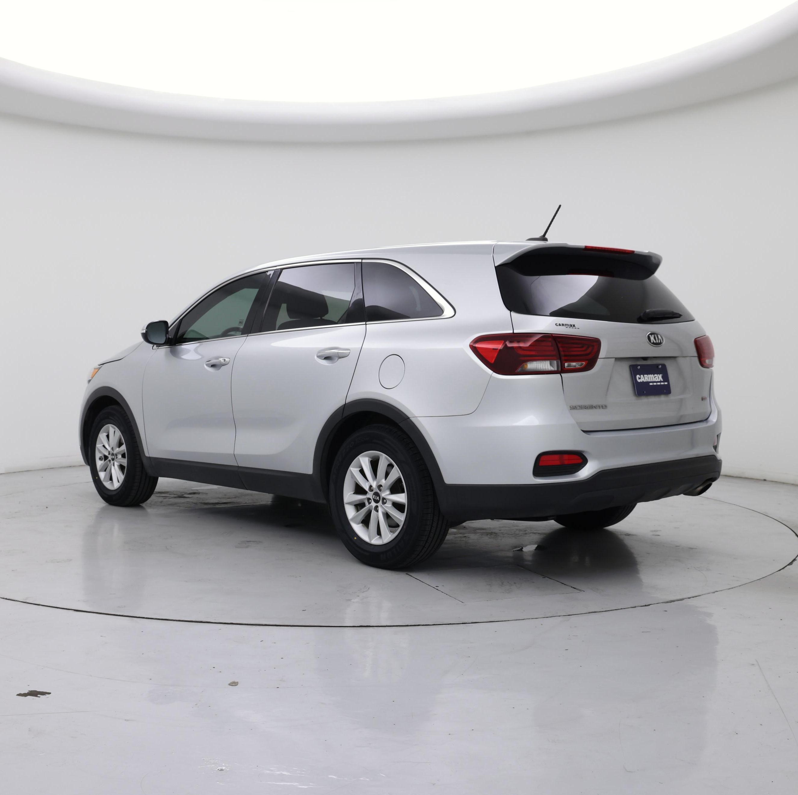Thumbnail: 2020 Kia Sorento - 2