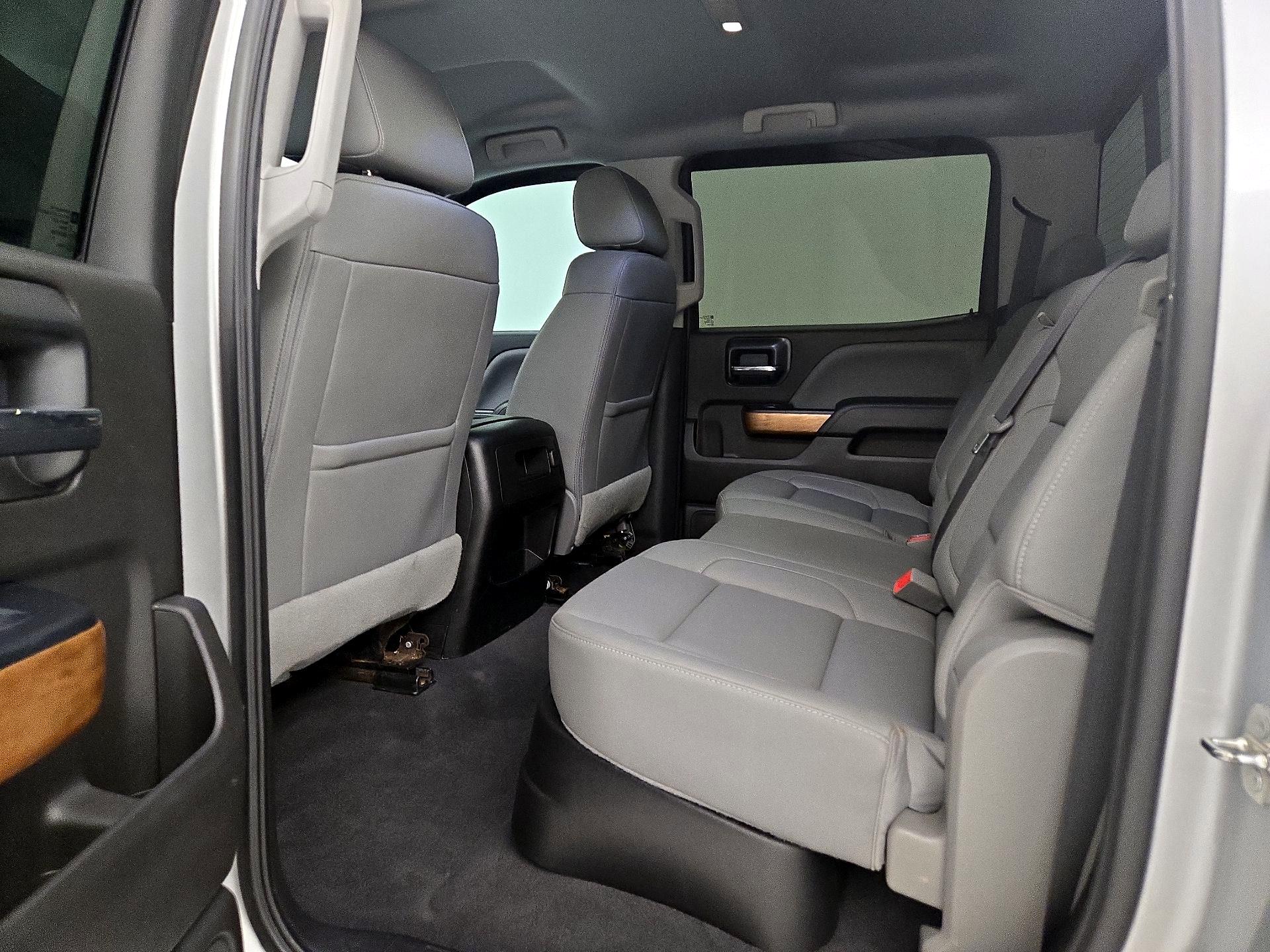 Thumbnail: 2018 Chevrolet Silverado 1500 - 20