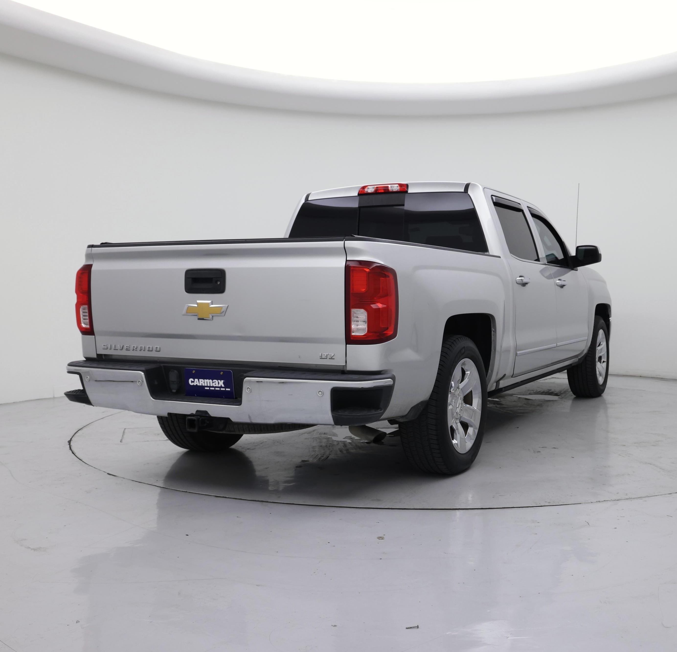 Thumbnail: 2018 Chevrolet Silverado 1500 - 8