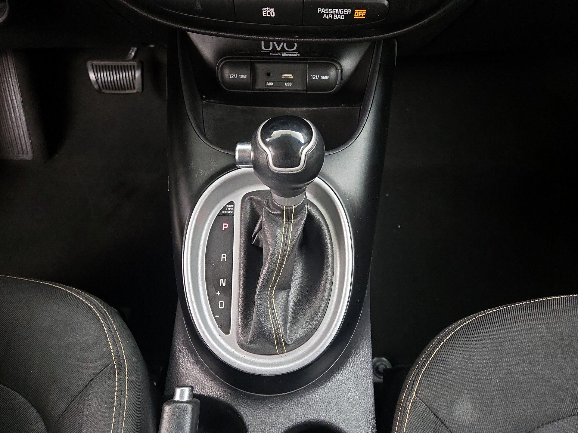 Thumbnail: 2015 Kia Soul - 17