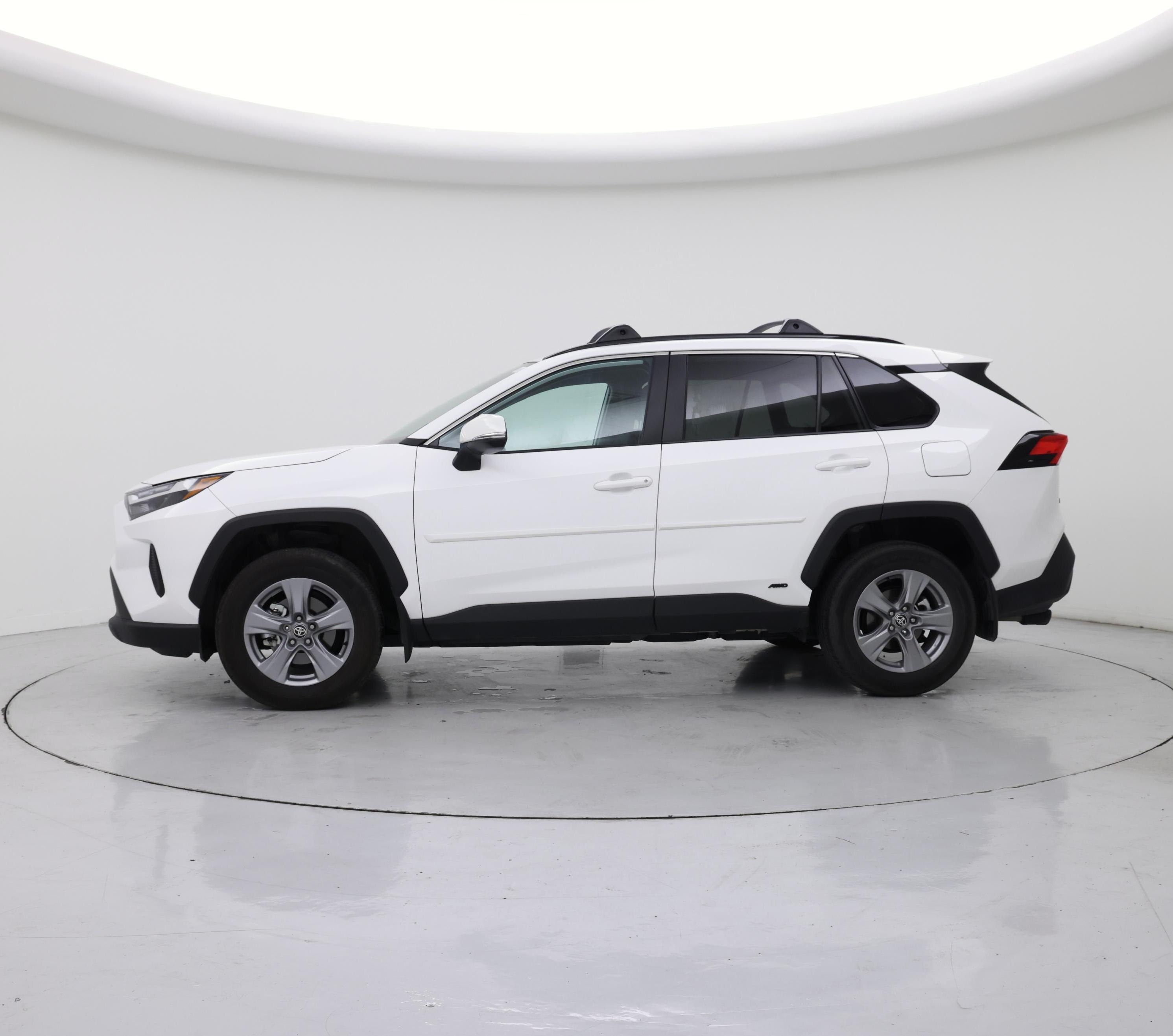 Thumbnail: 2025 Toyota RAV4 - 3