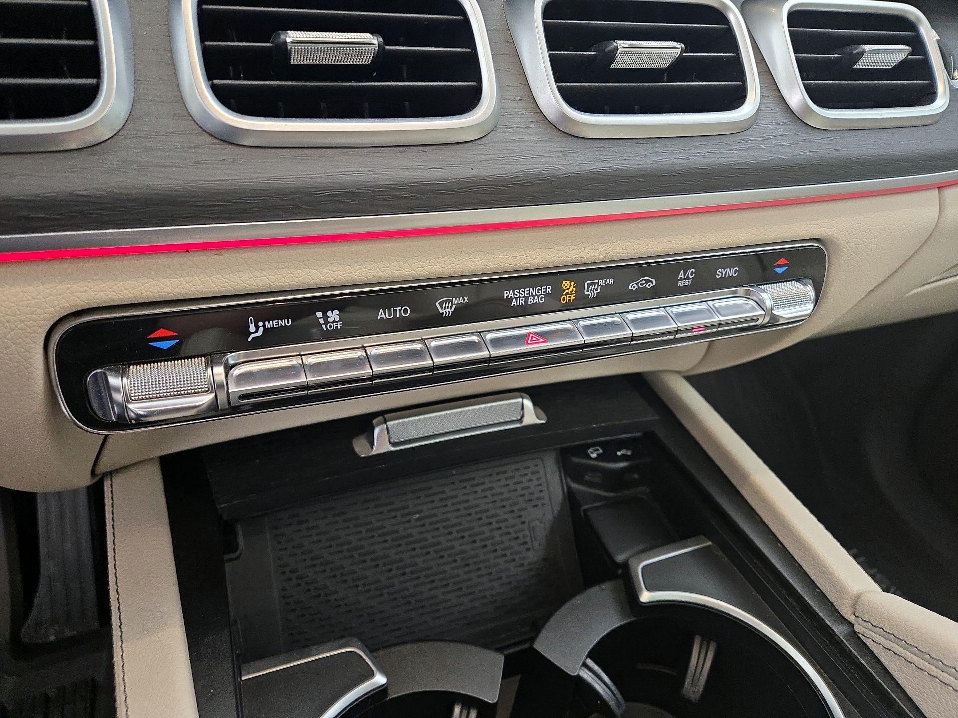 Thumbnail: 2020 Mercedes-Benz GLE - 17