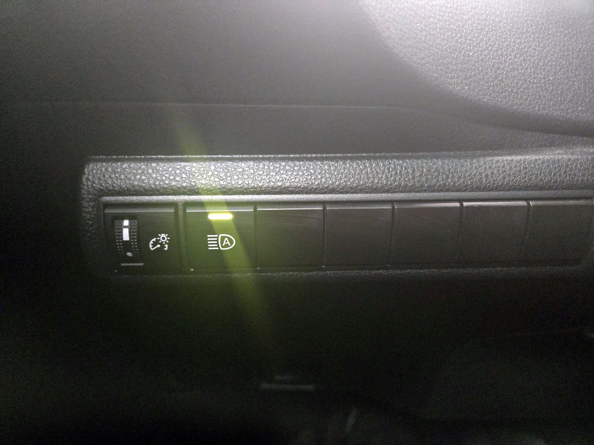 Thumbnail: 2024 Toyota Corolla - 13