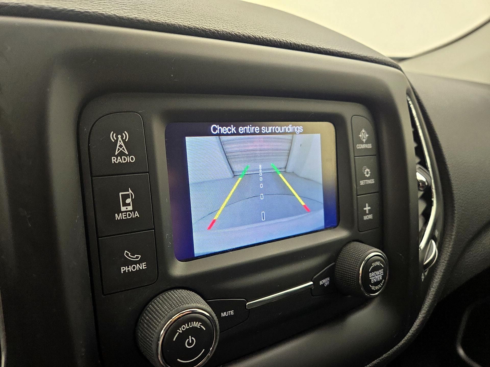 Thumbnail: 2018 Jeep Compass - 14