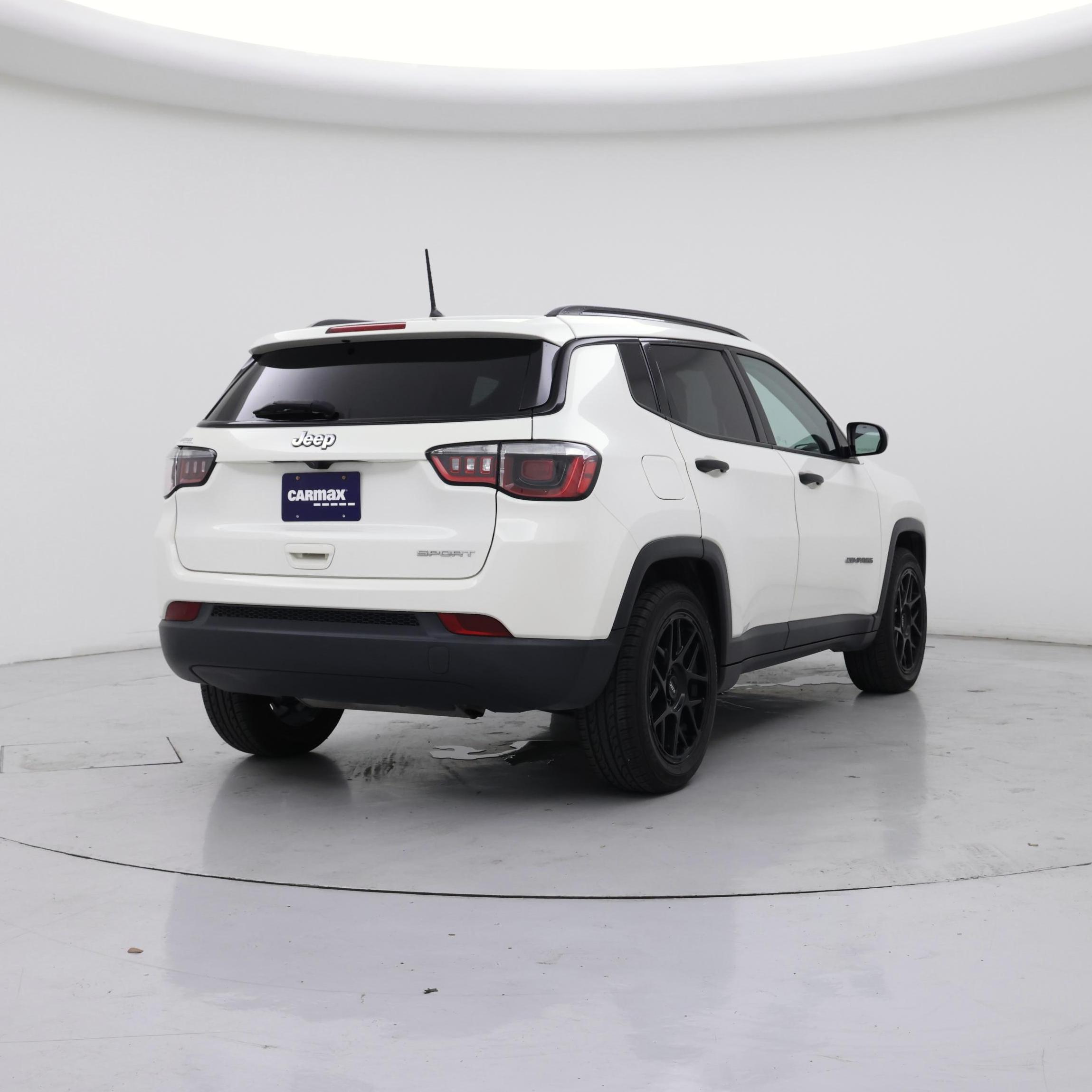 Thumbnail: 2018 Jeep Compass - 8