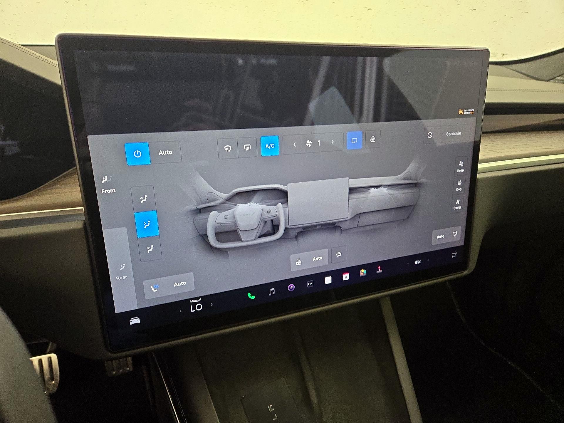 Thumbnail: 2023 Tesla Model S - 16